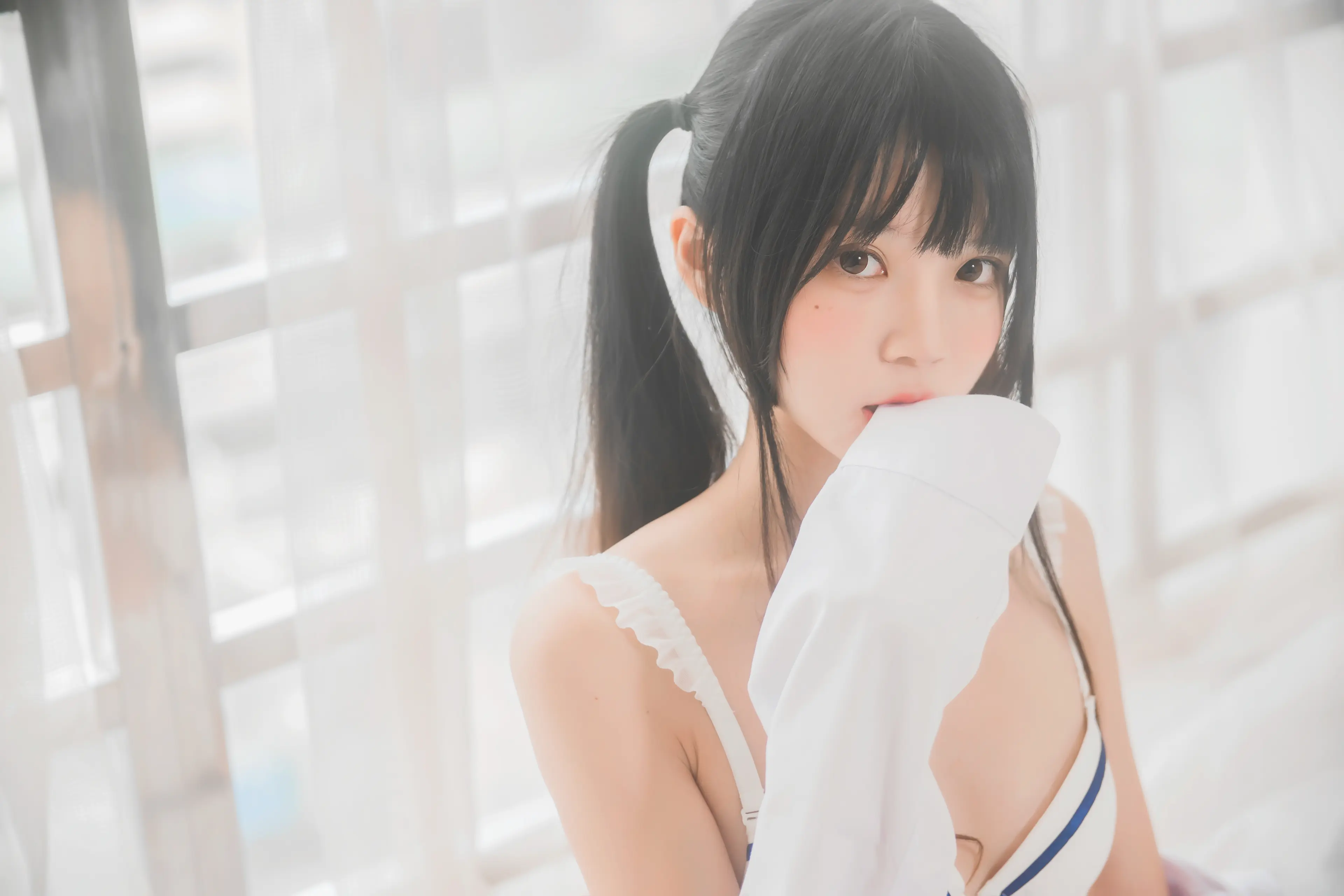 桜桃喵 桜桃未熟 白衬衫双马尾 [47P]