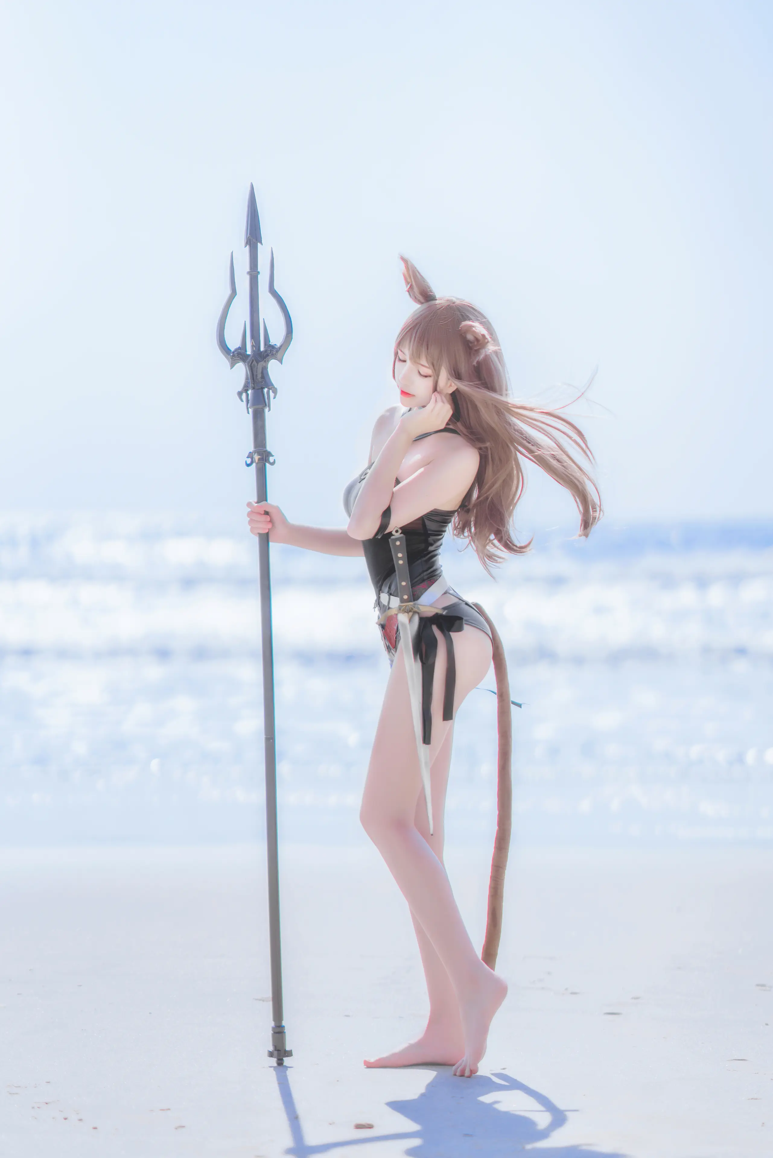 桜桃喵 泳衣天火 [25P]