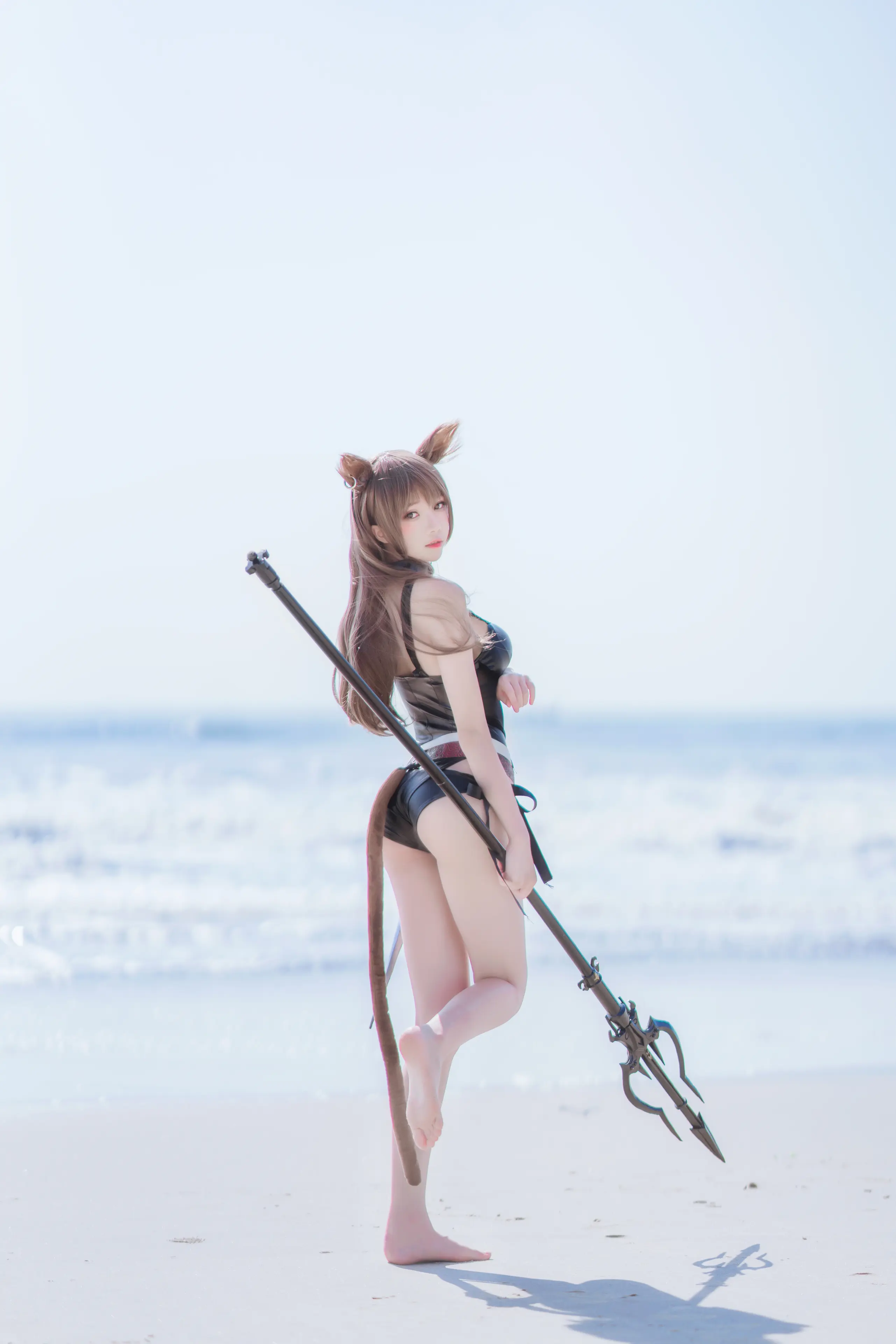 桜桃喵 泳衣天火 [25P]