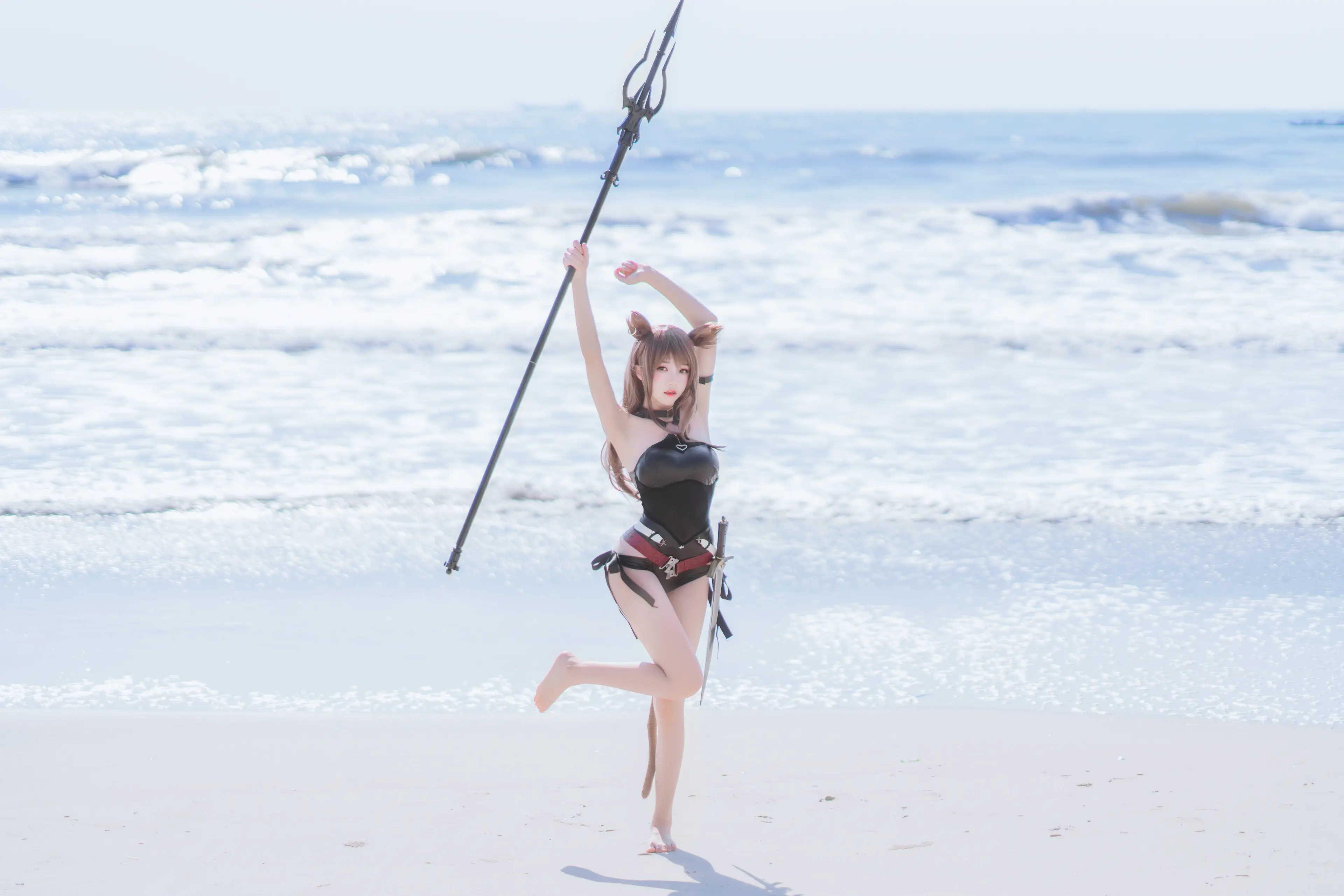 桜桃喵 泳衣天火 [25P]