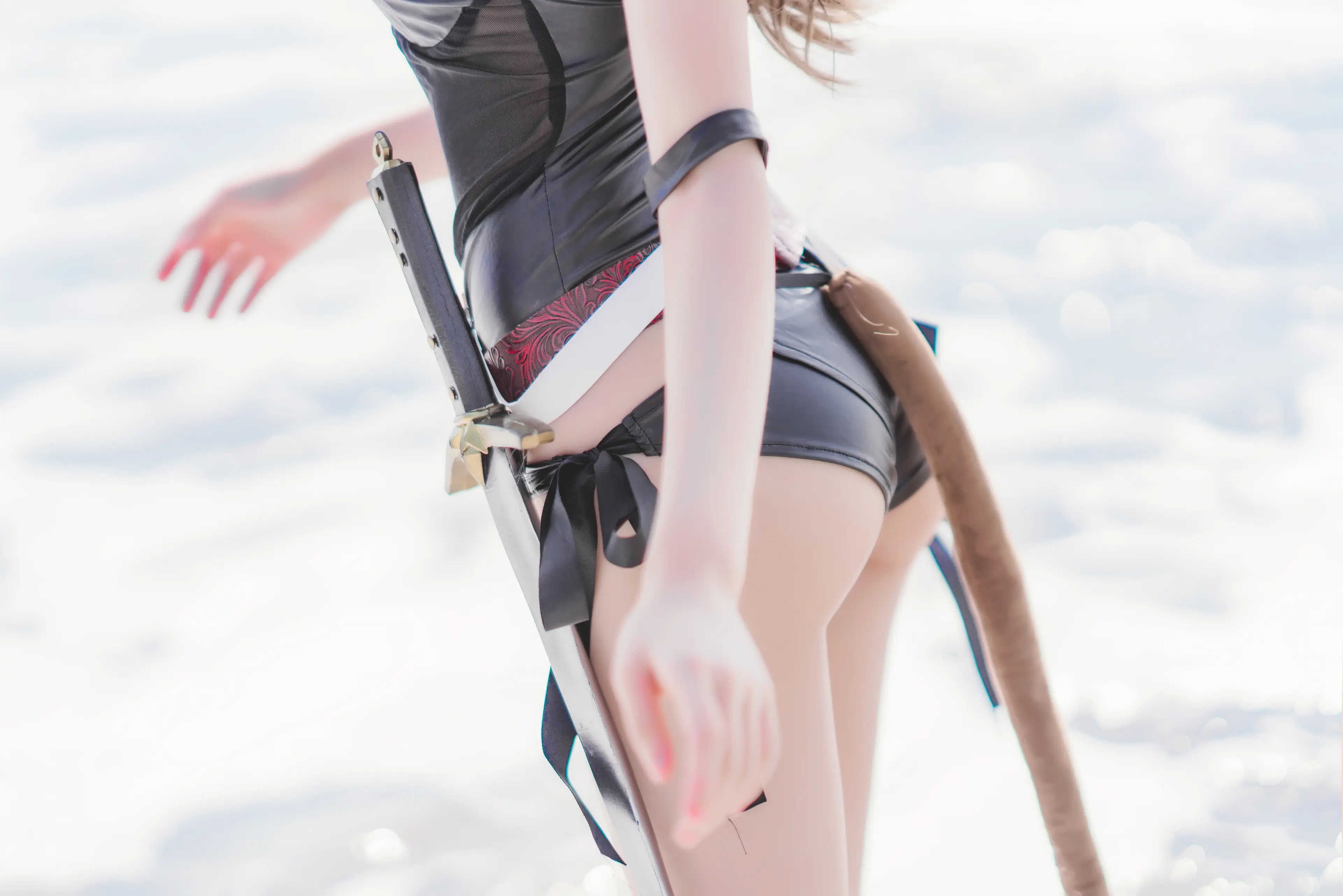 桜桃喵 泳衣天火 [25P]