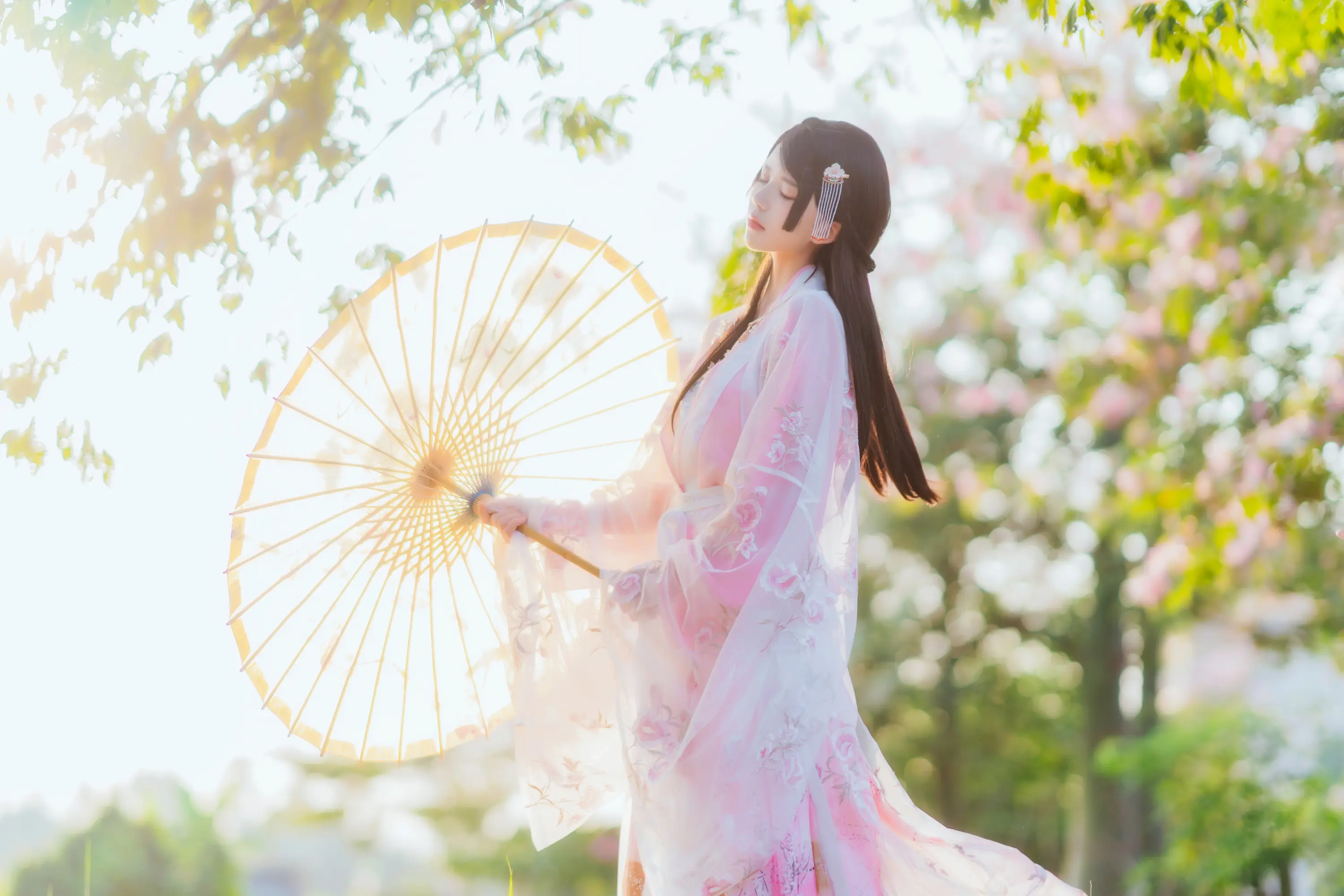 桜桃喵 温柔 汉服桃花 [15P]