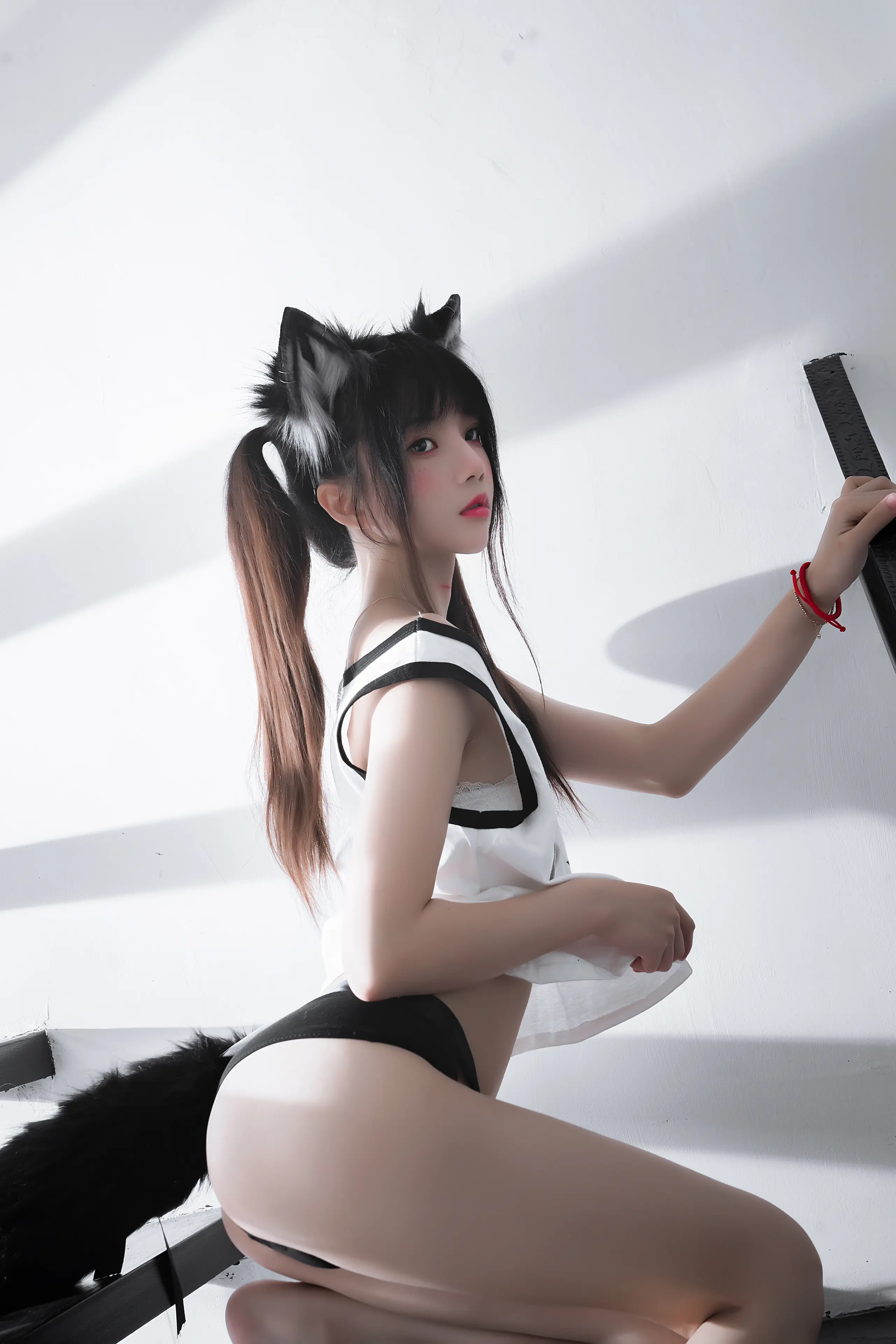 桜桃喵 狼崽崽 [60P]