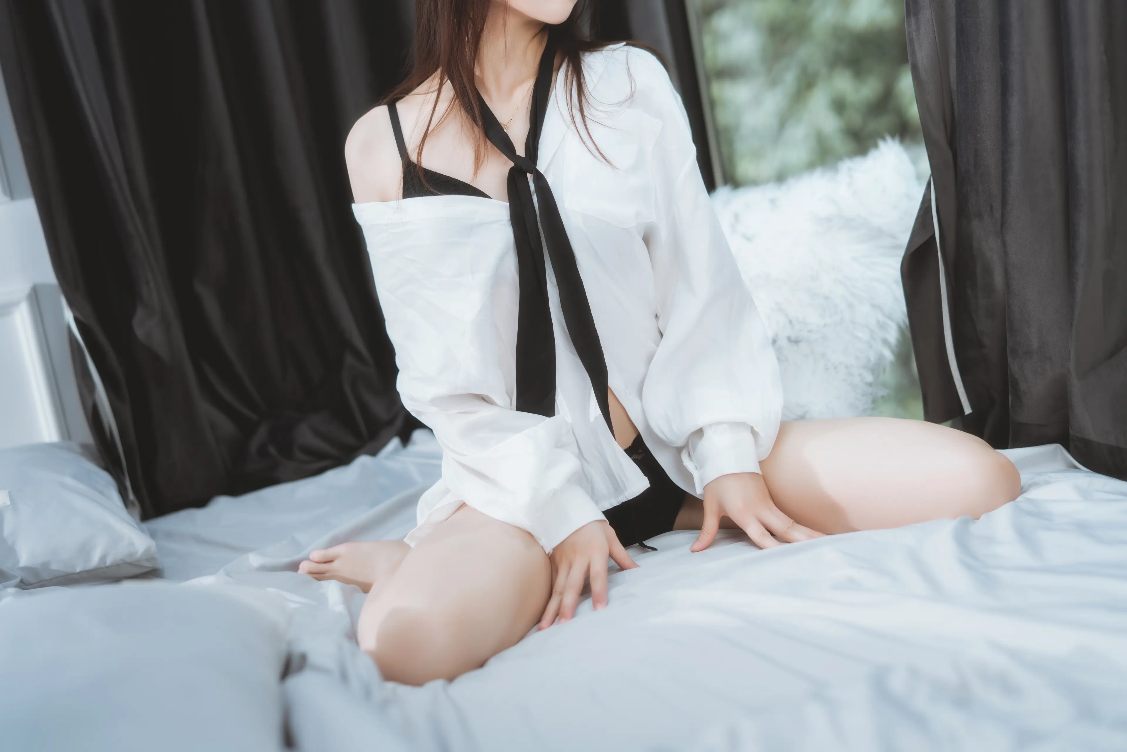 桜桃喵 狼来了01 [72P]