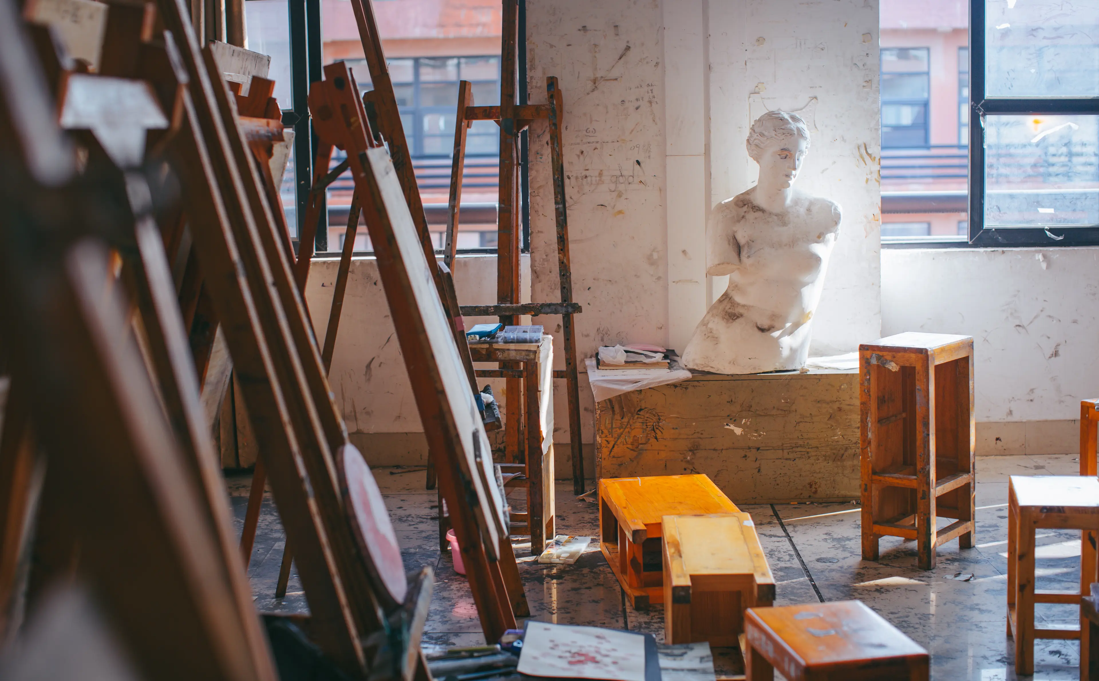 桜桃喵 画室少女 [17P]