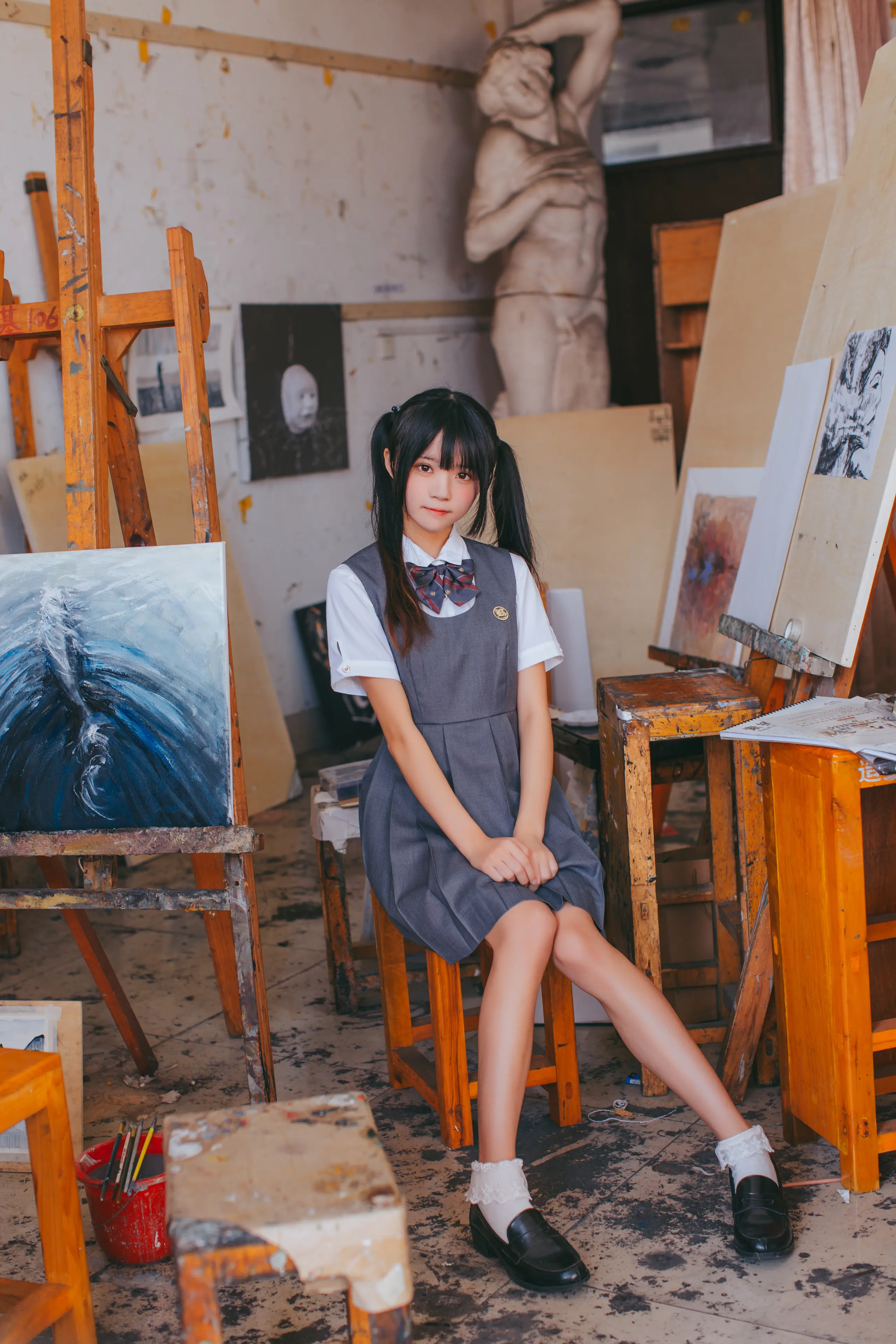 桜桃喵 画室少女 [17P]