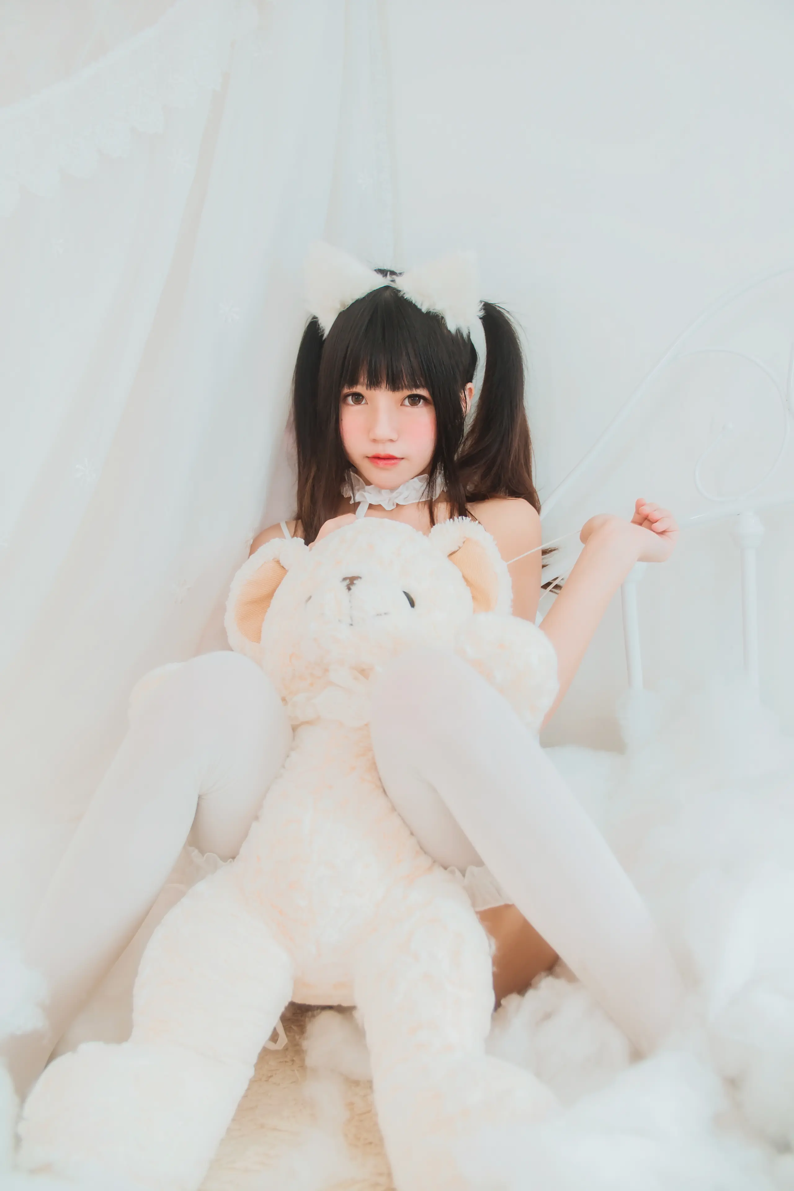 桜桃喵 白猫 [32P]