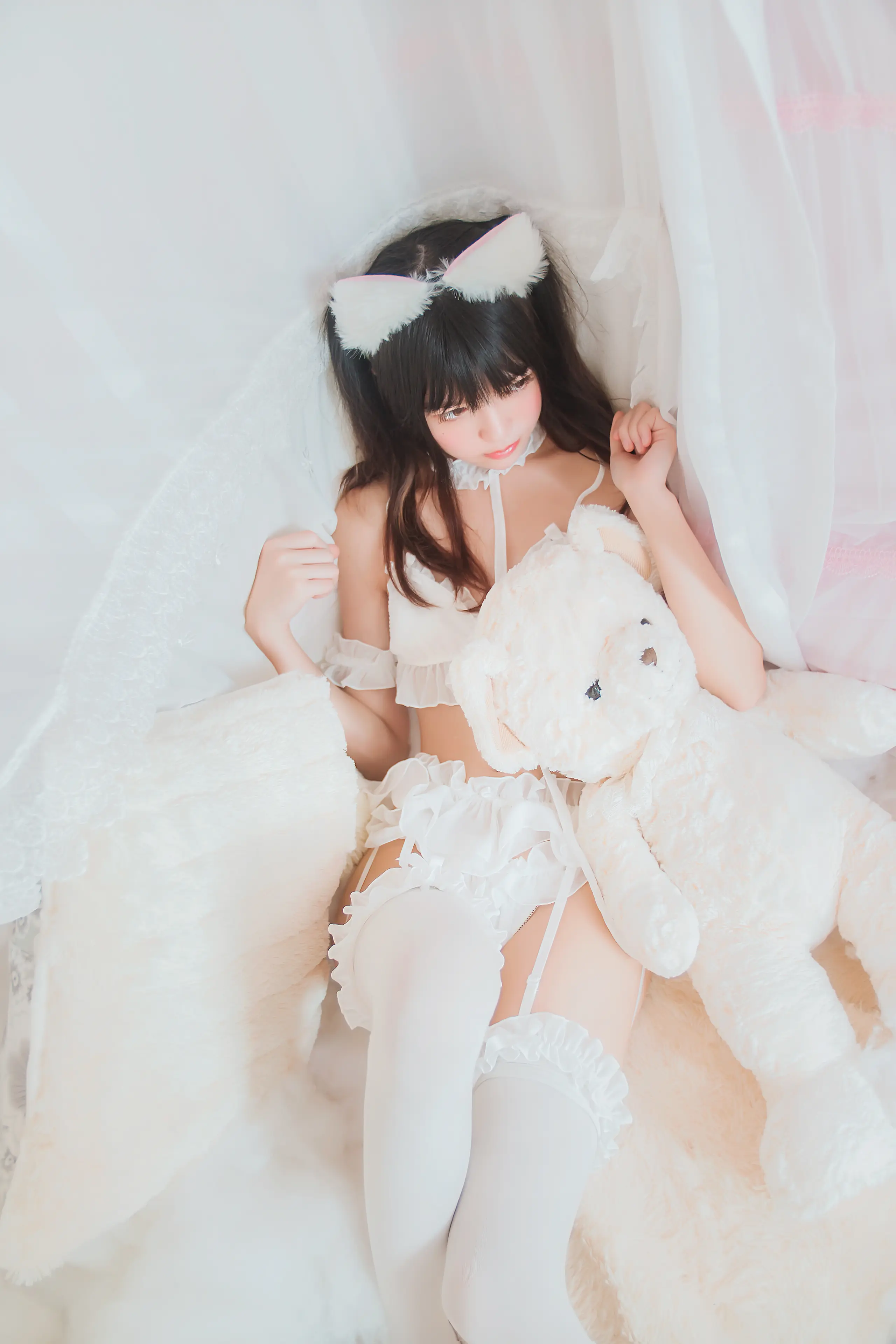 桜桃喵 白猫 [32P]