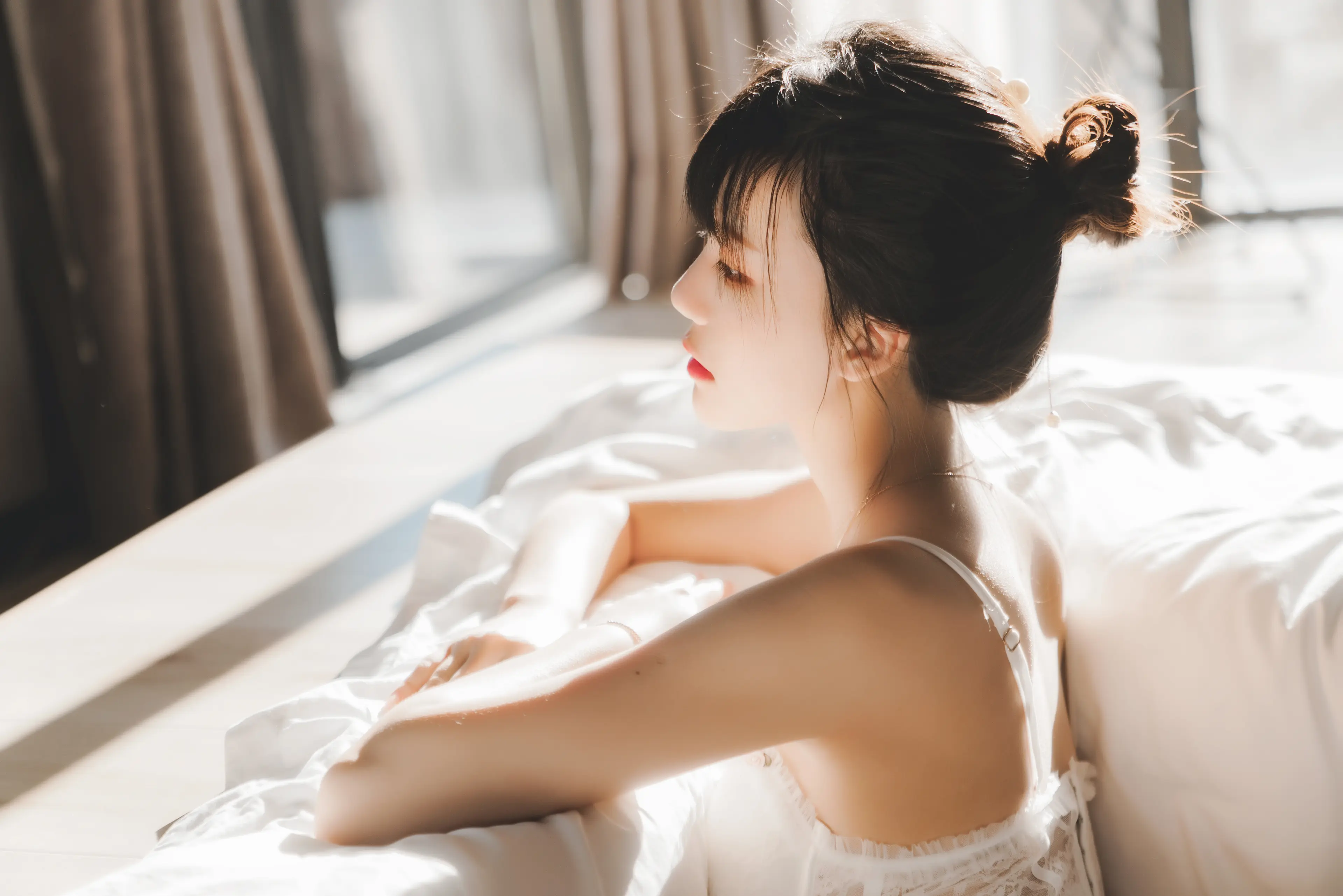 桜桃喵 白纱糖2 [35P]