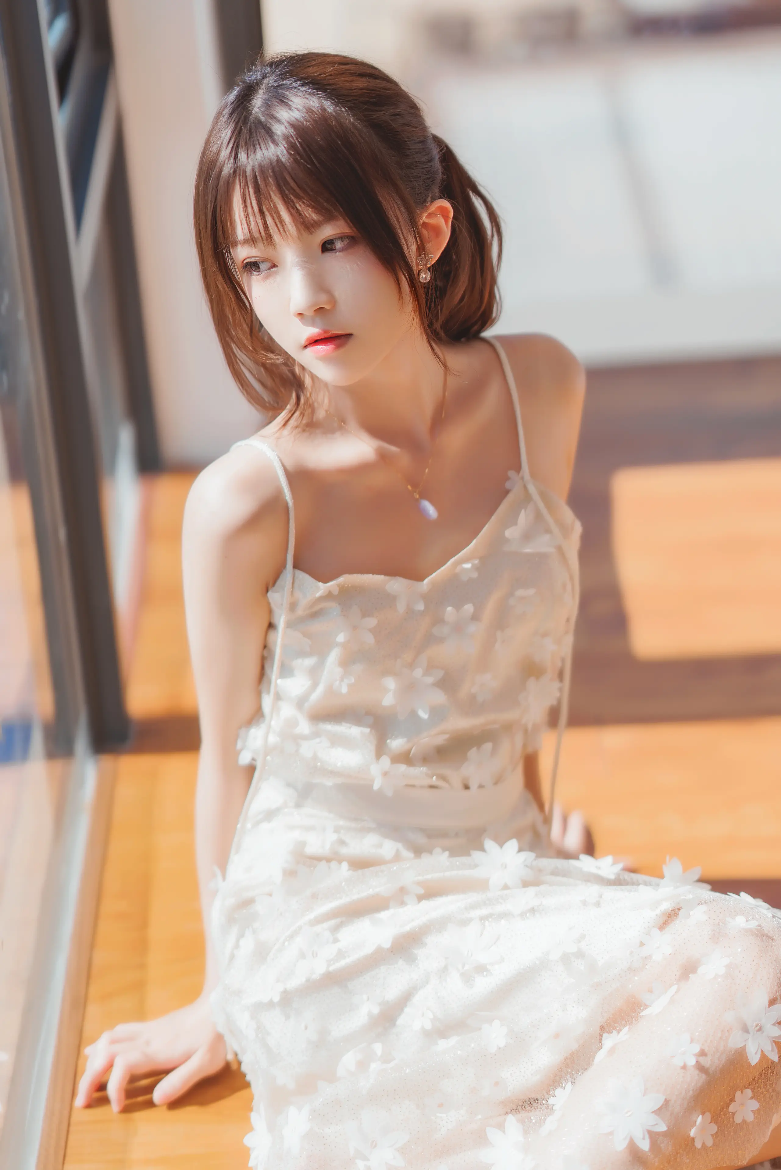 桜桃喵 粼光 [25P]