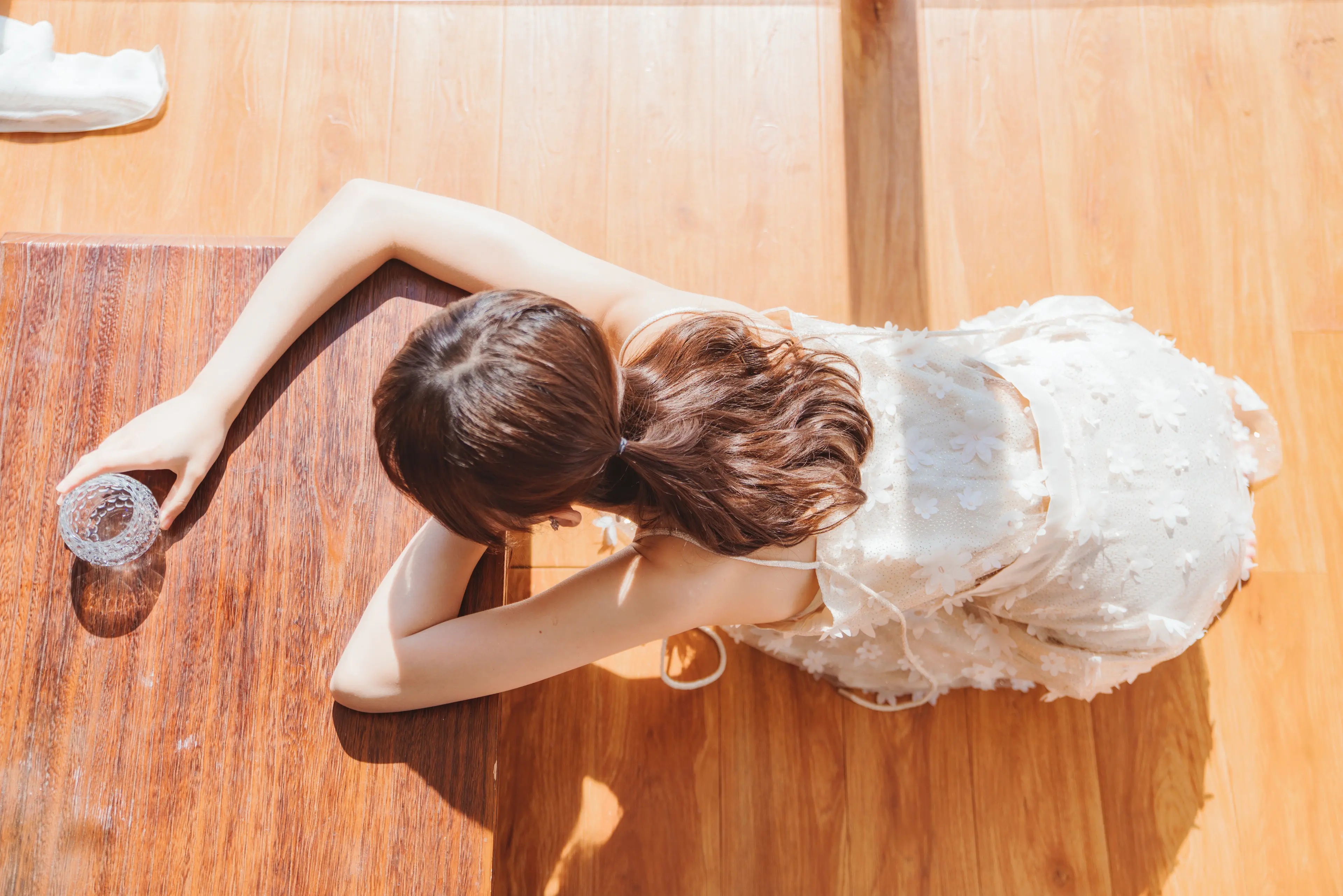 桜桃喵 粼光 [25P]