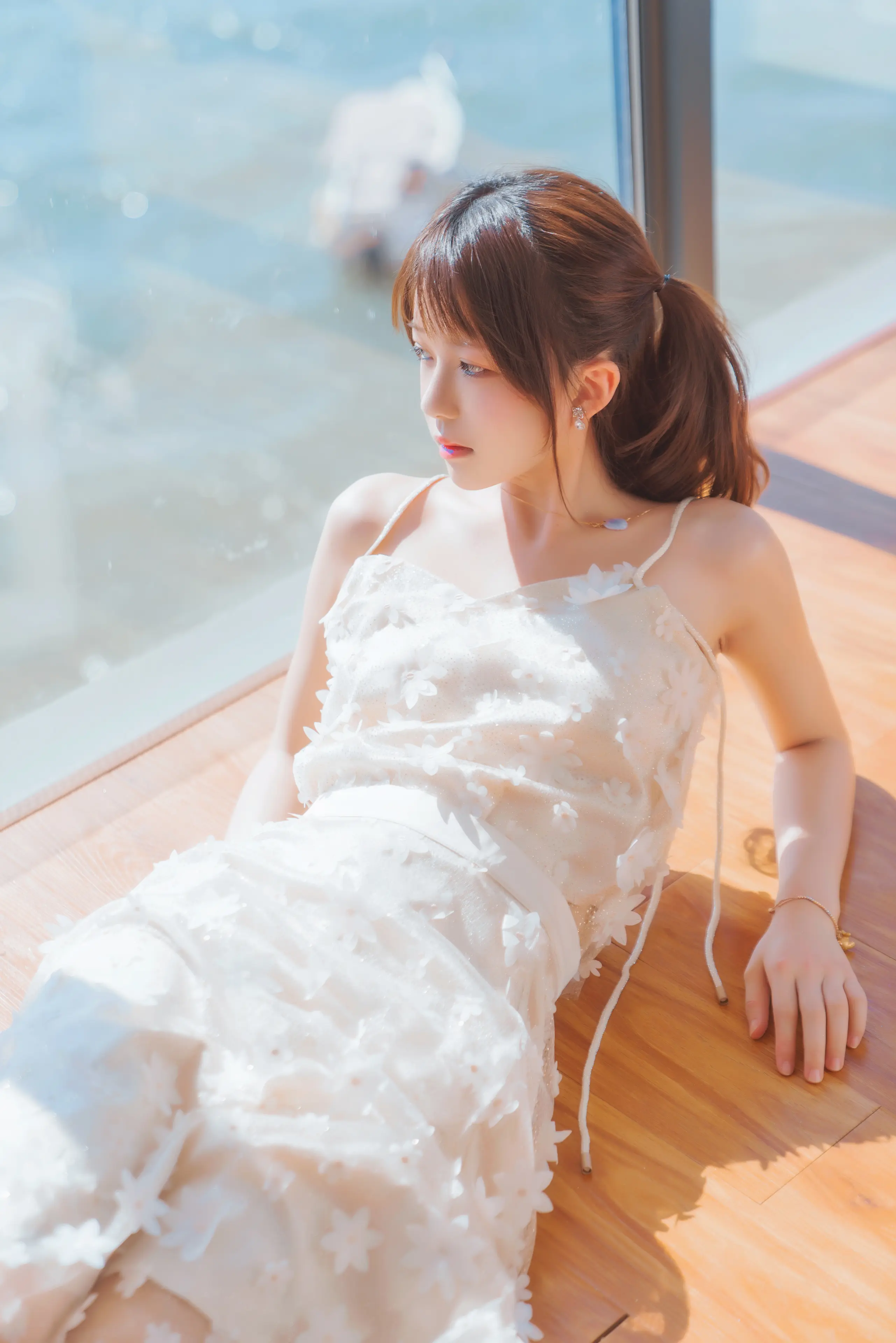 桜桃喵 粼光 [25P]