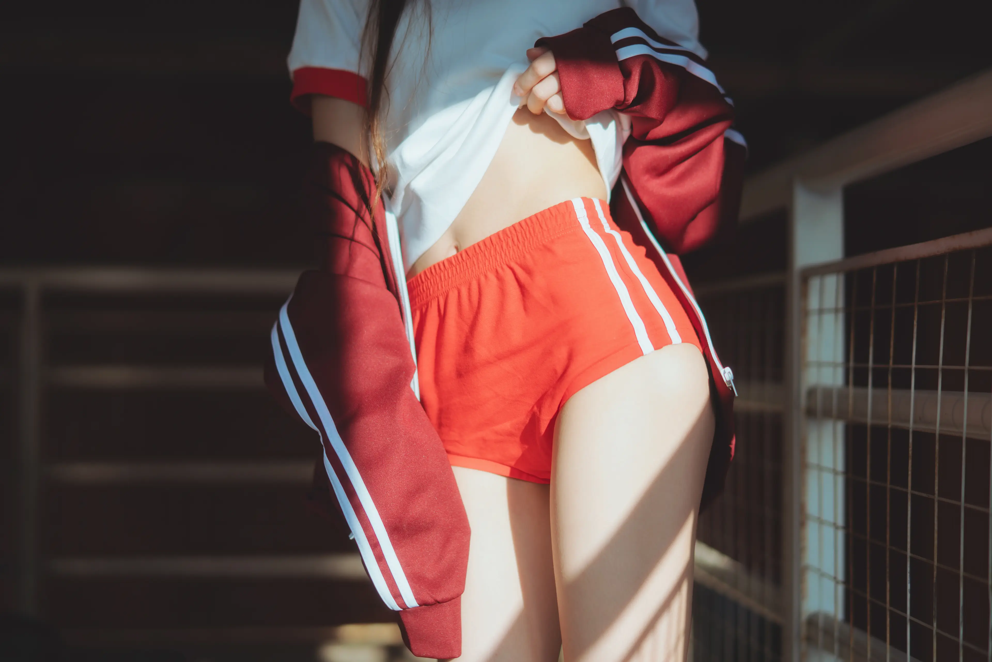 桜桃喵 红色体操服 [44P]