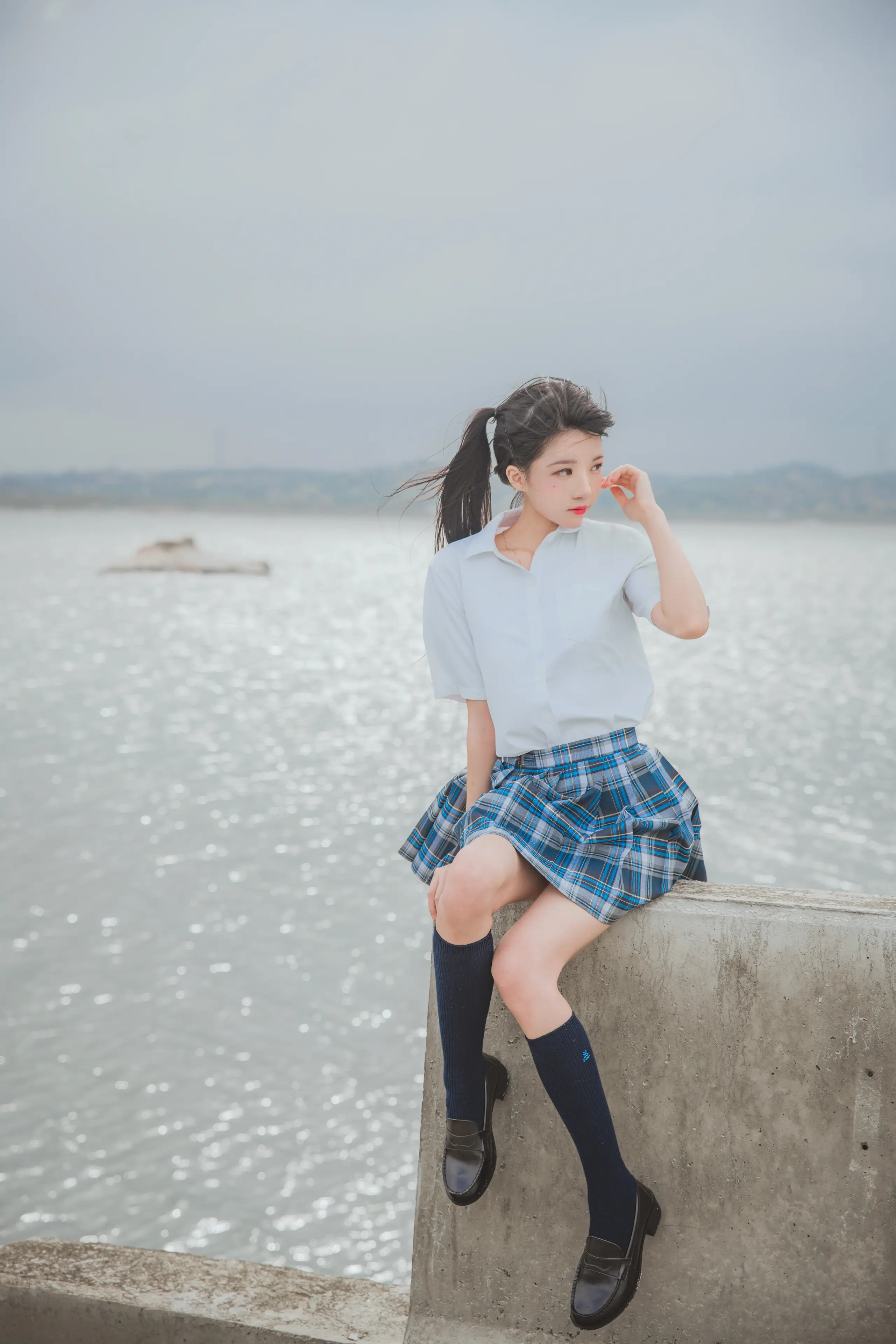 桜桃喵 耳畔的风 [27P]