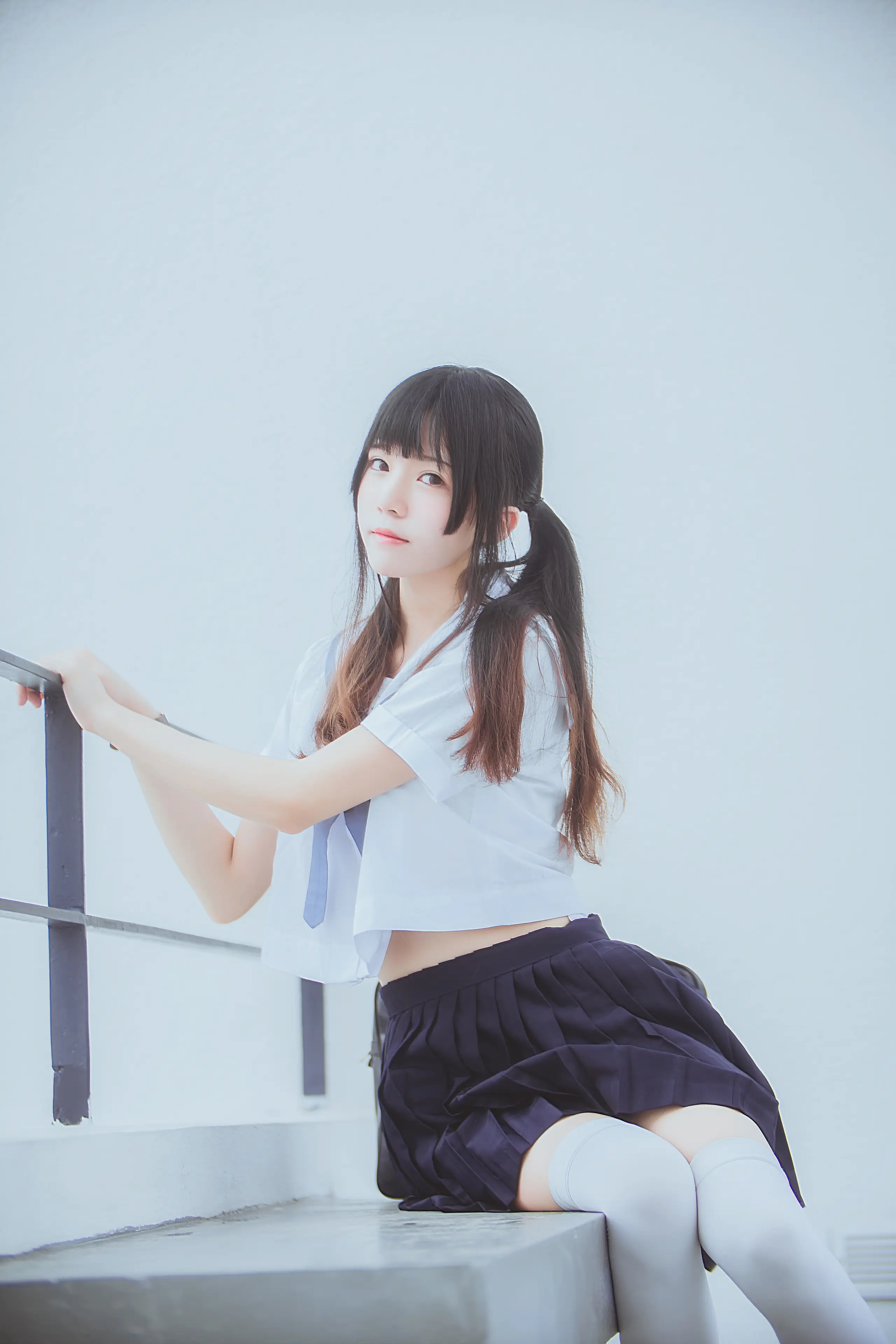 桜桃喵 蓝白水手服 [39P]