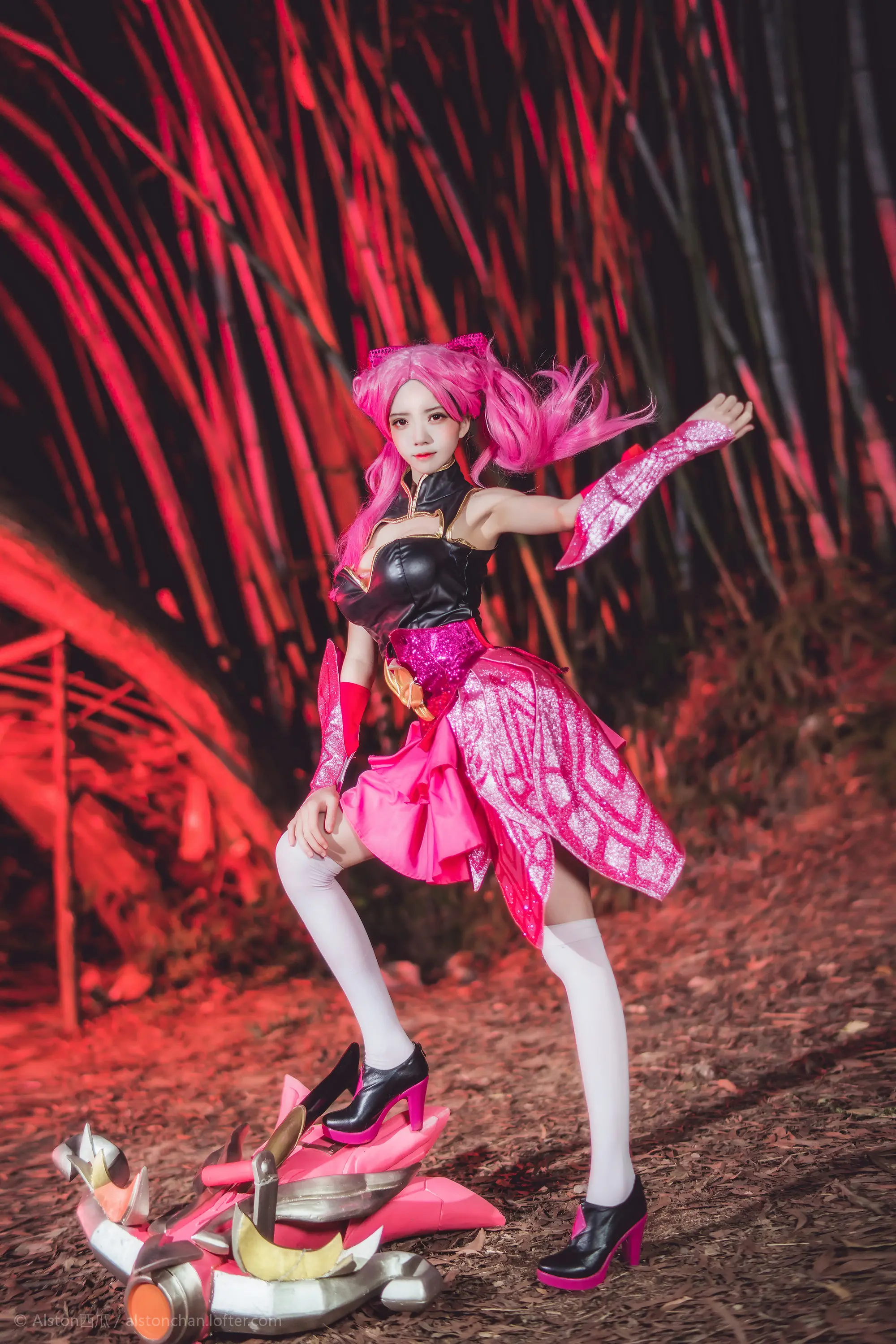 桜桃喵 蔷薇恋人 [10P]