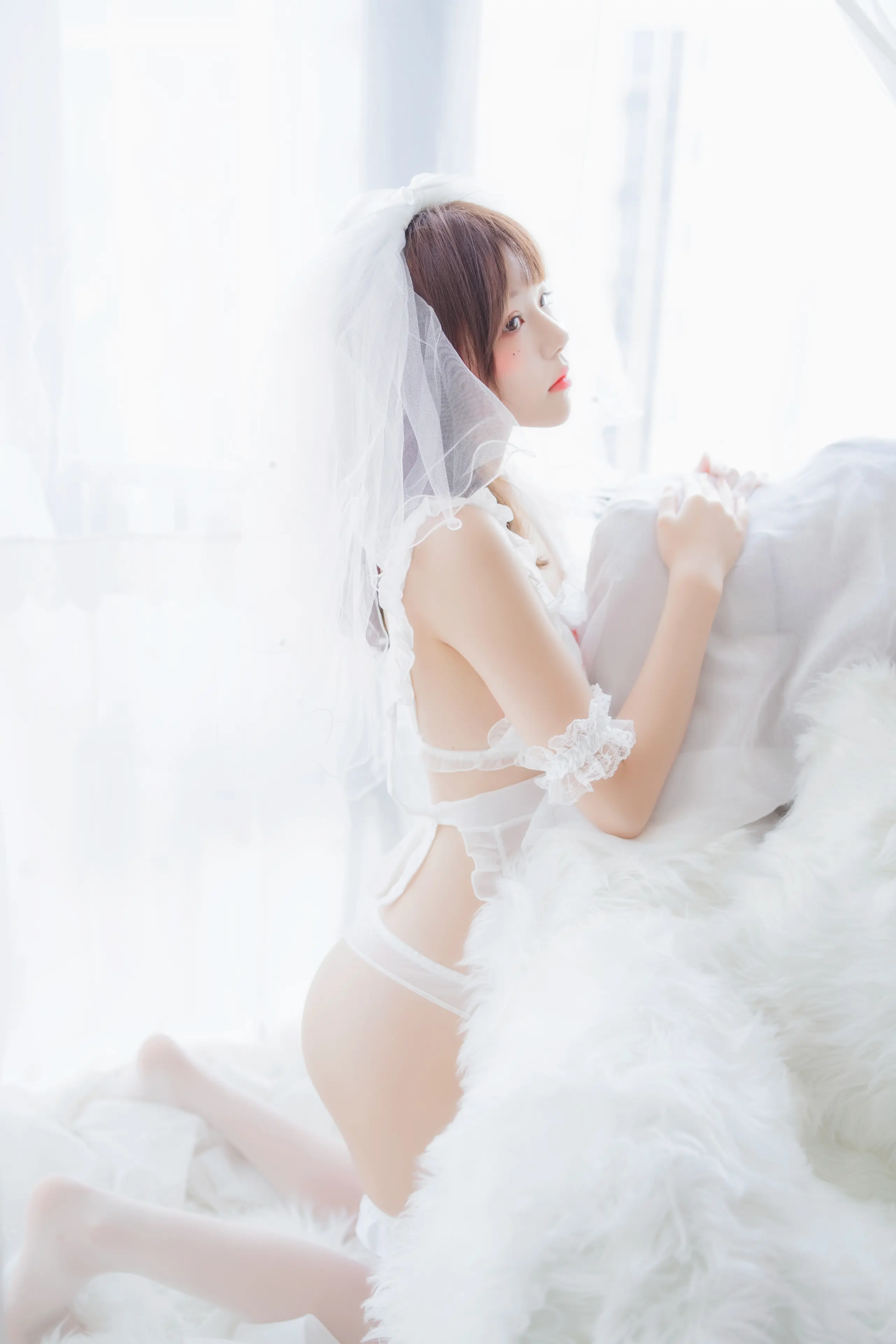 桜桃喵 轻纱01 [33P]