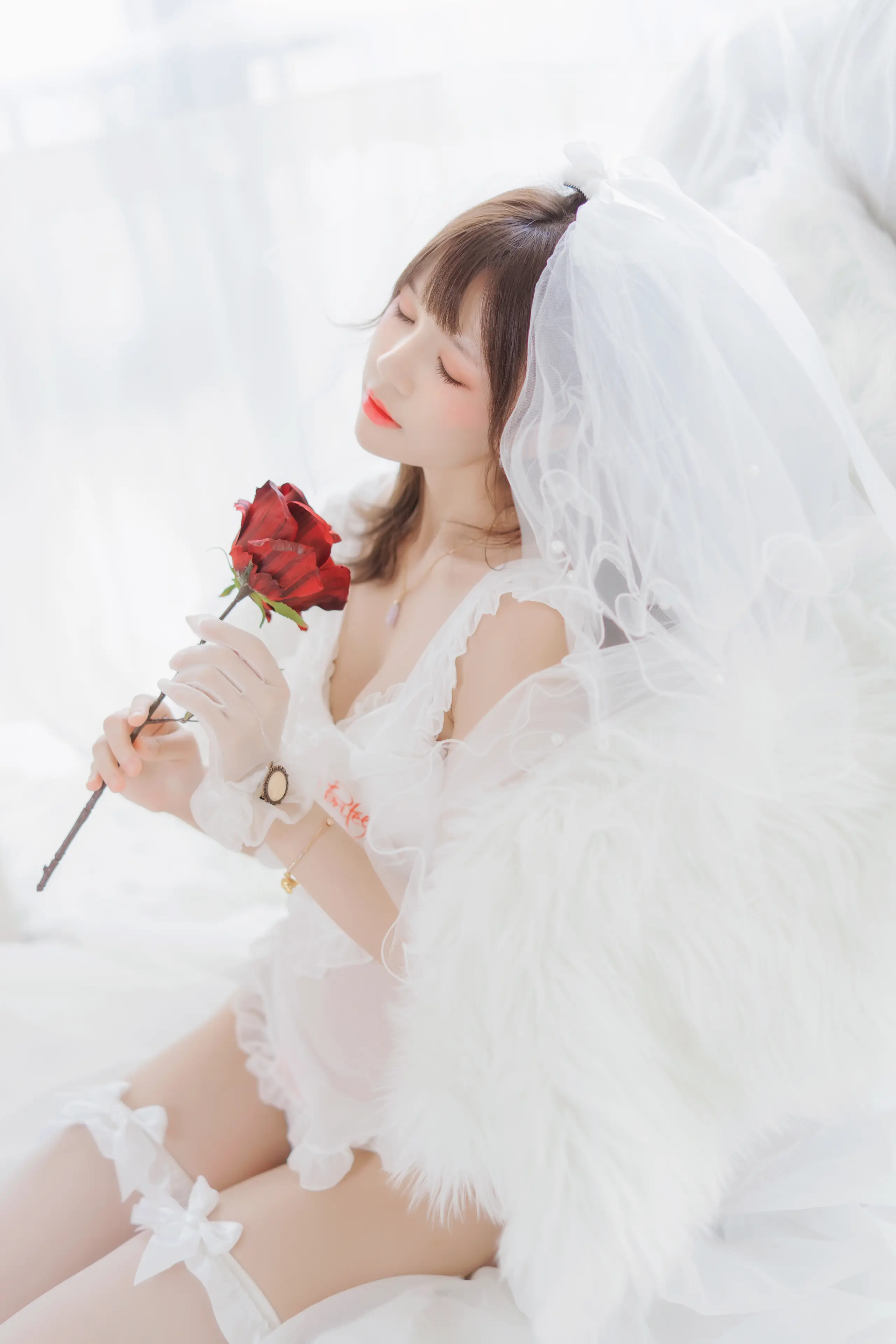 桜桃喵 轻纱01 [33P]