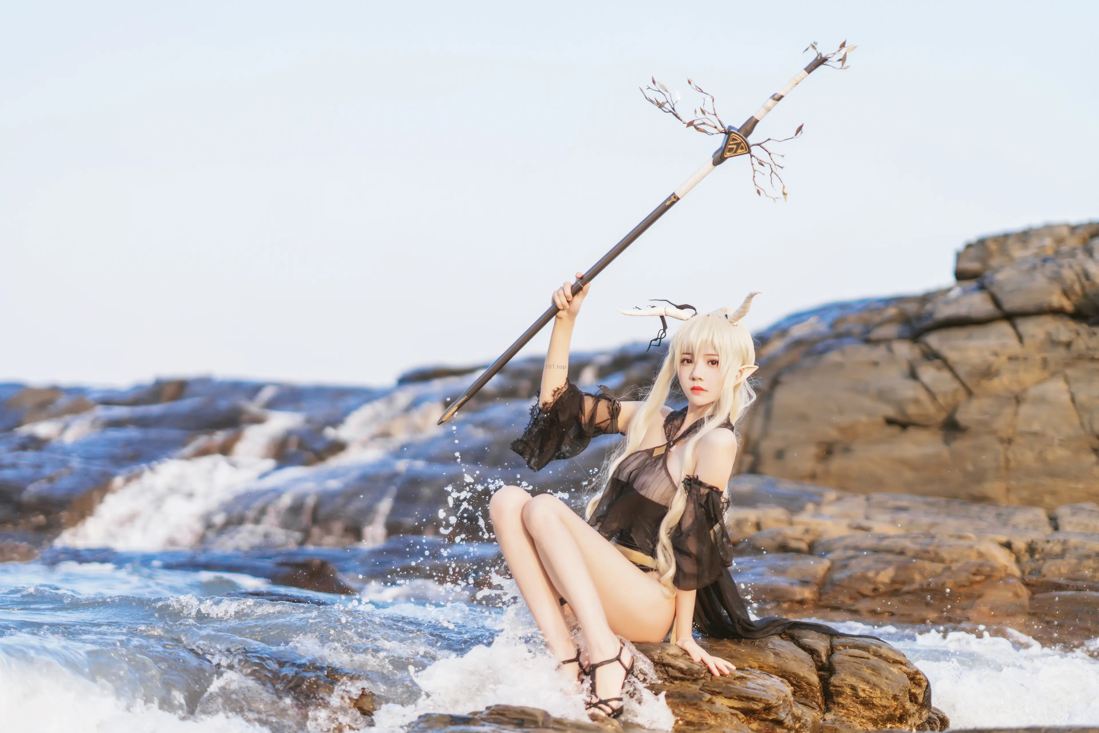 桜桃喵 闪灵泳装 [46P]