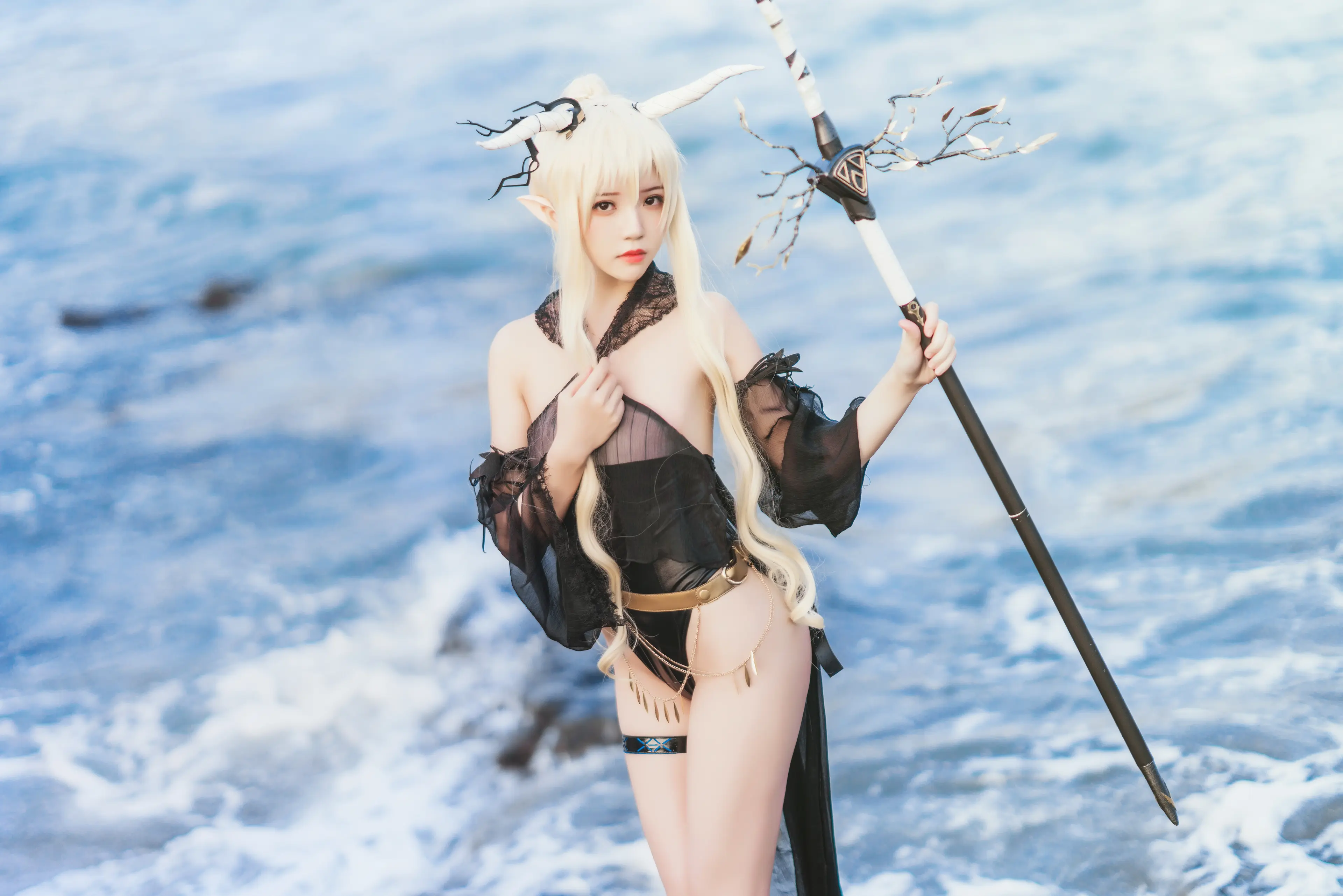 桜桃喵 闪灵泳装 [46P]