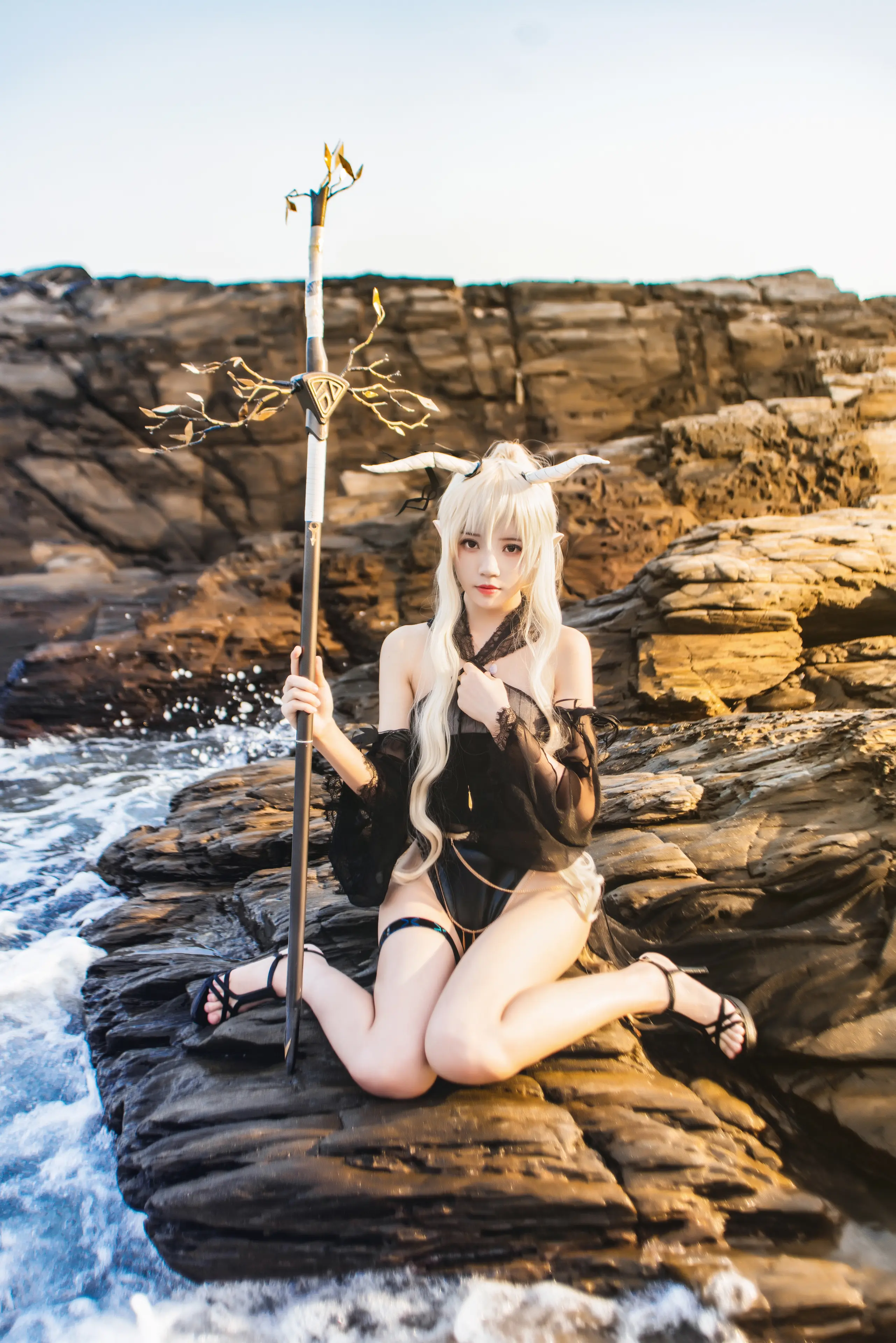 桜桃喵 闪灵泳装 [46P]