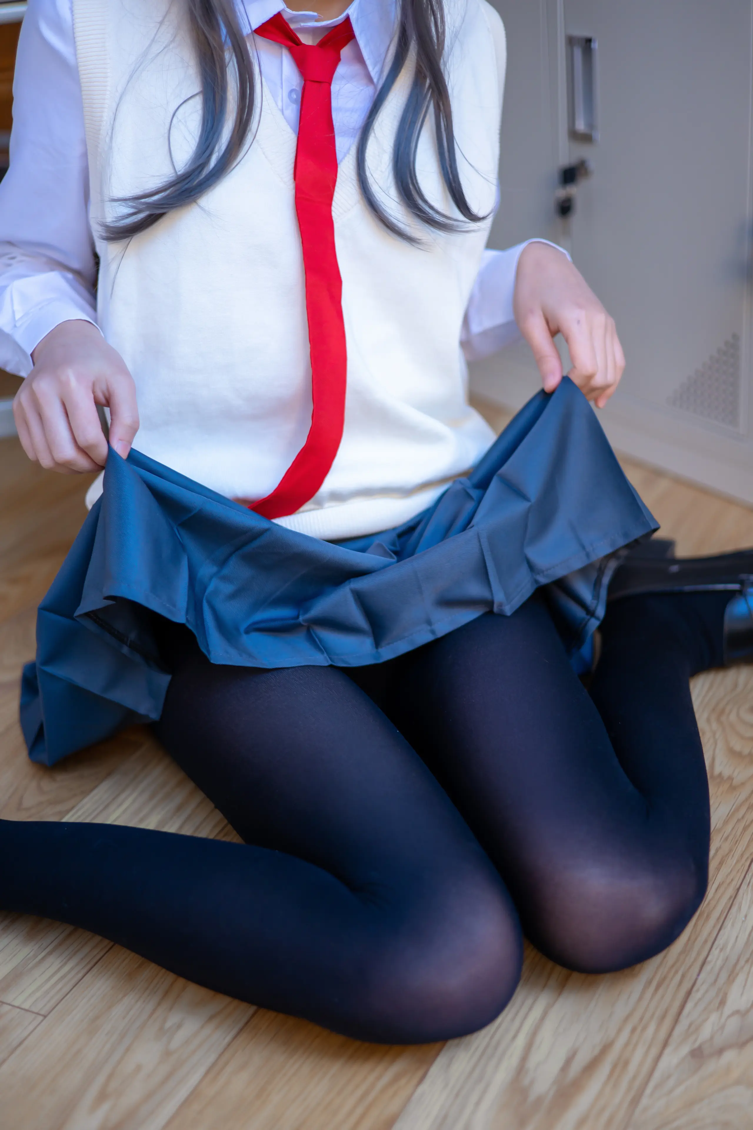 桜桃喵 麻衣制服 [52P]