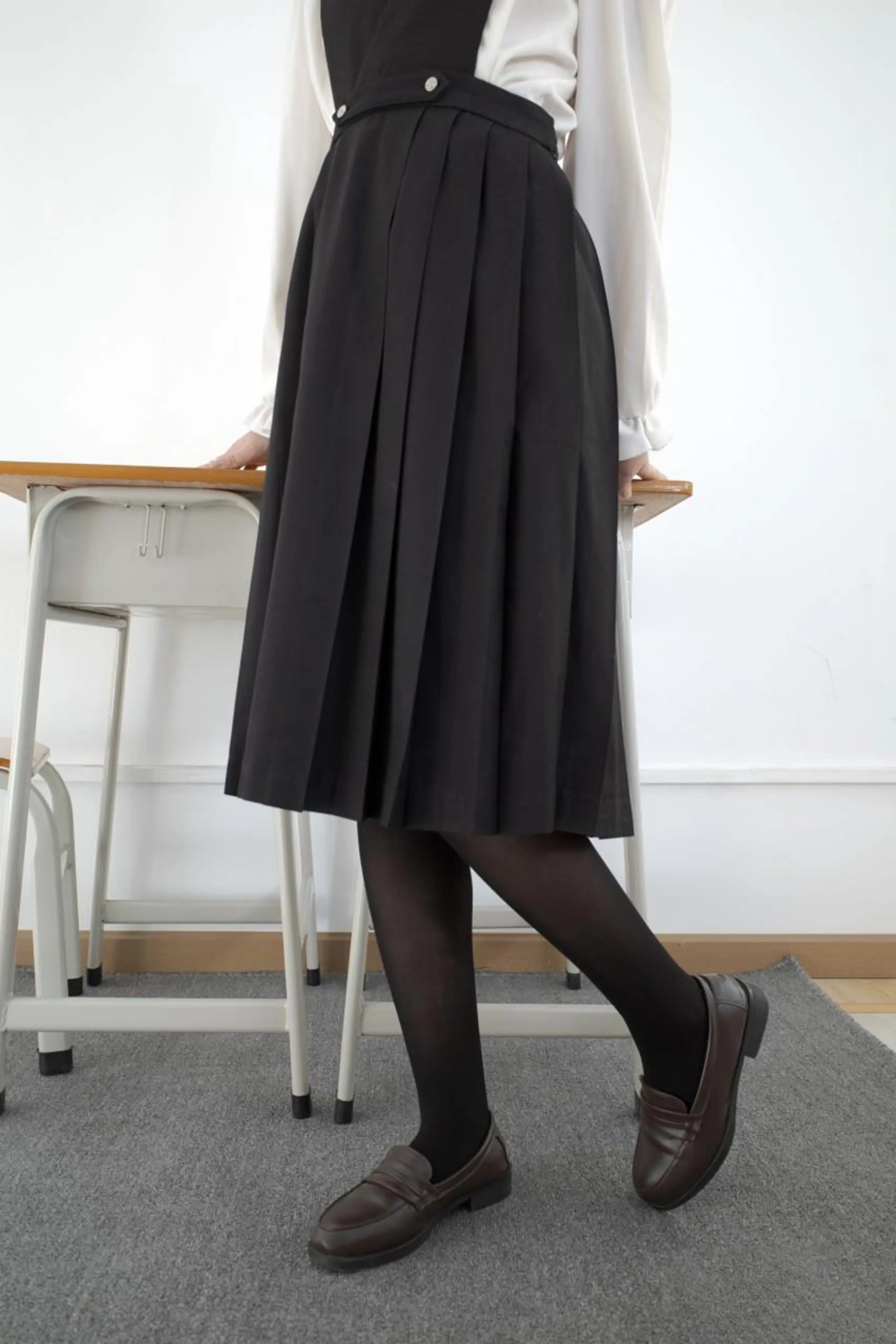 森萝财团 内部VIP系列 小夜 黑丝 50D [113P]