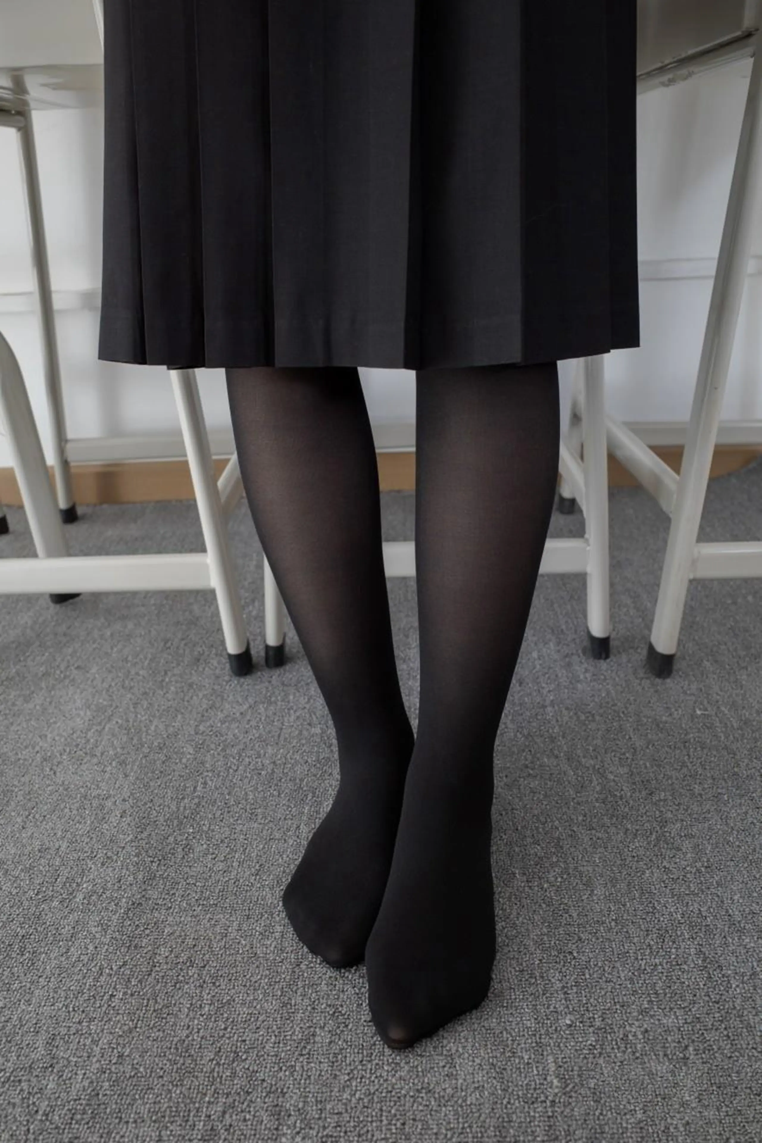 森萝财团 内部VIP系列 小夜 黑丝 50D [113P]