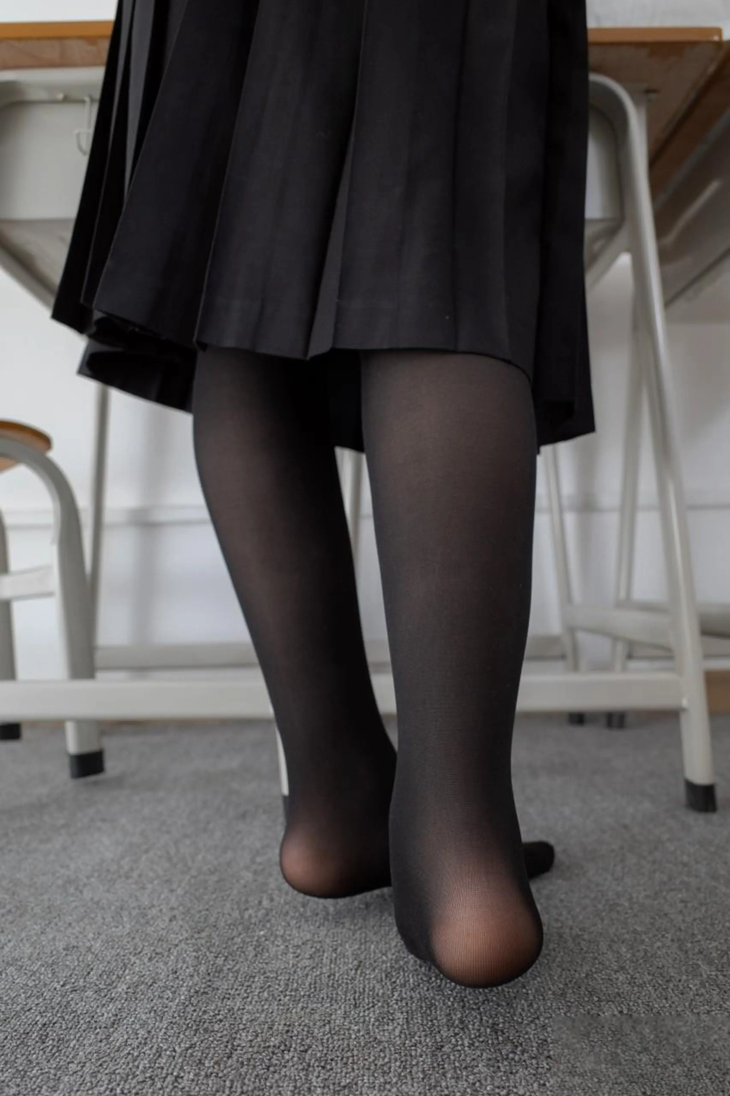 森萝财团 内部VIP系列 小夜 黑丝 50D [113P]