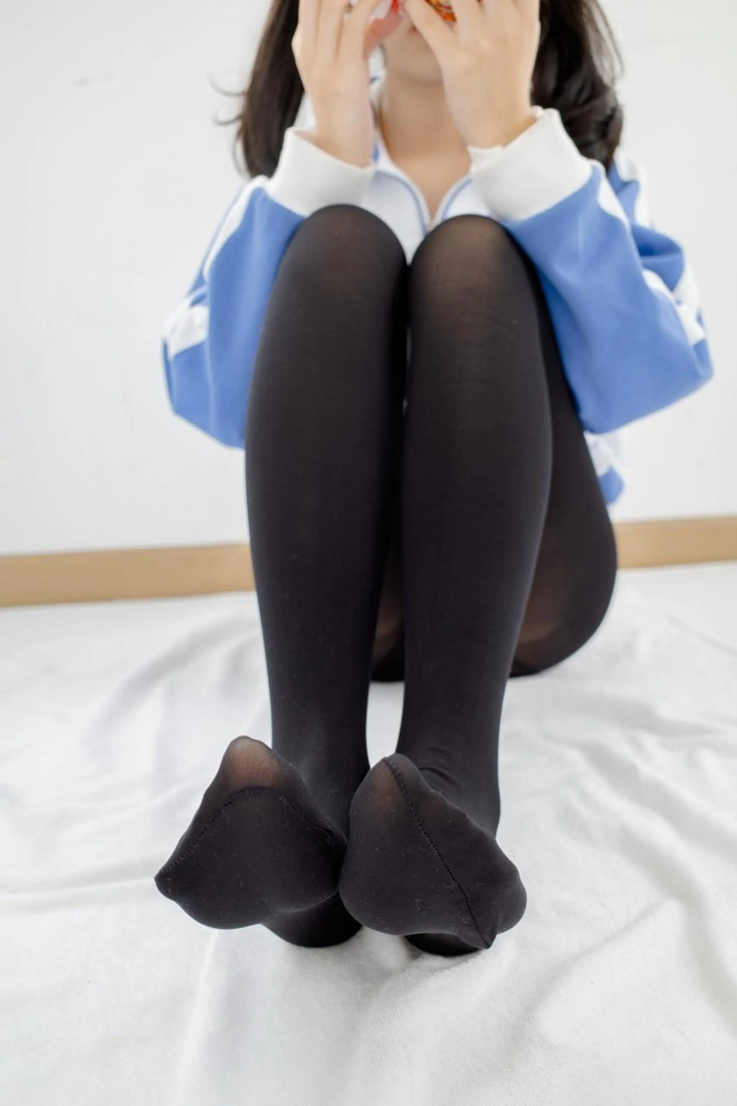 森萝财团 内部VIP系列 小香 黑丝 [45P]