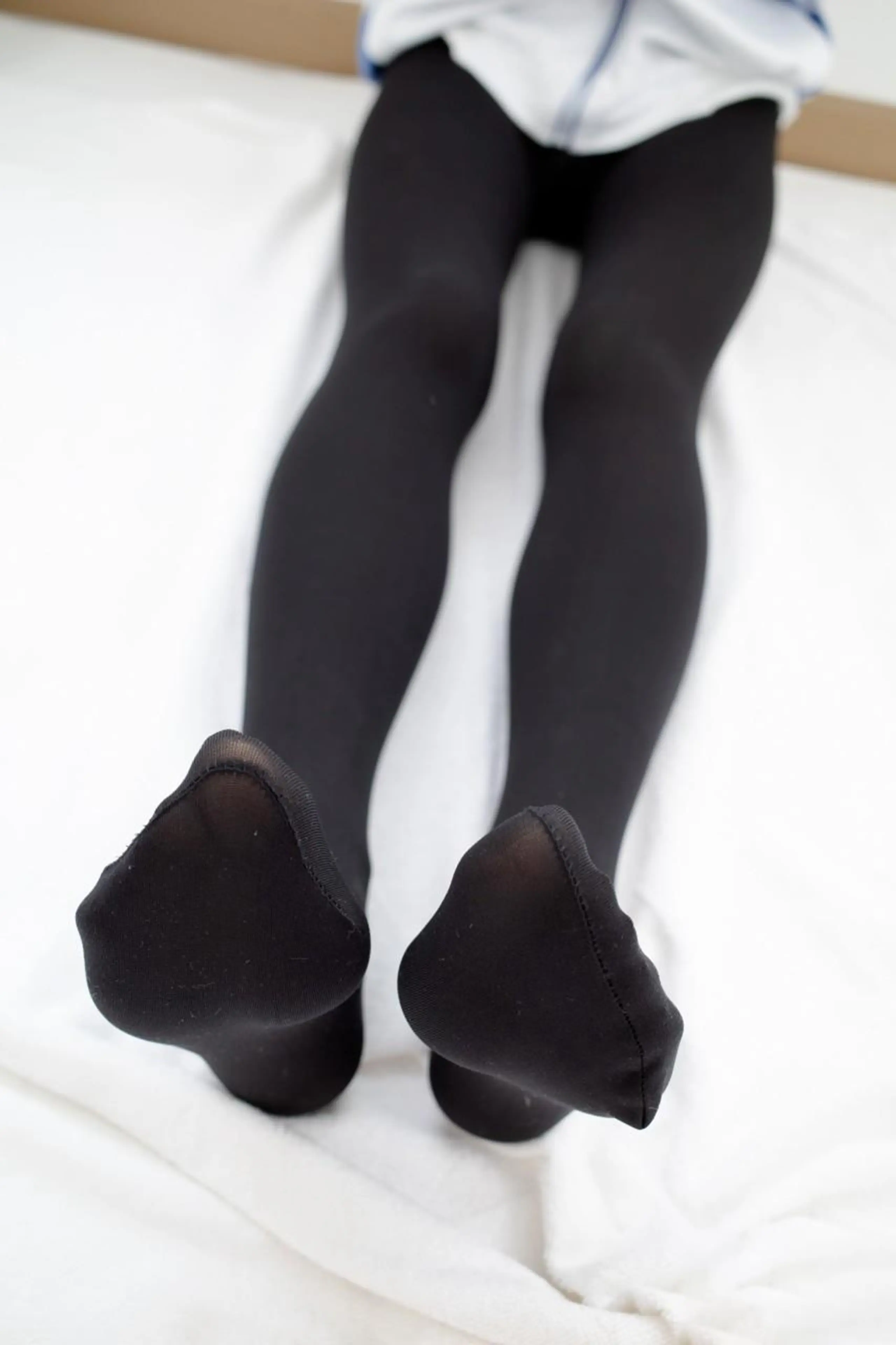 森萝财团 内部VIP系列 小香 黑丝 [45P]