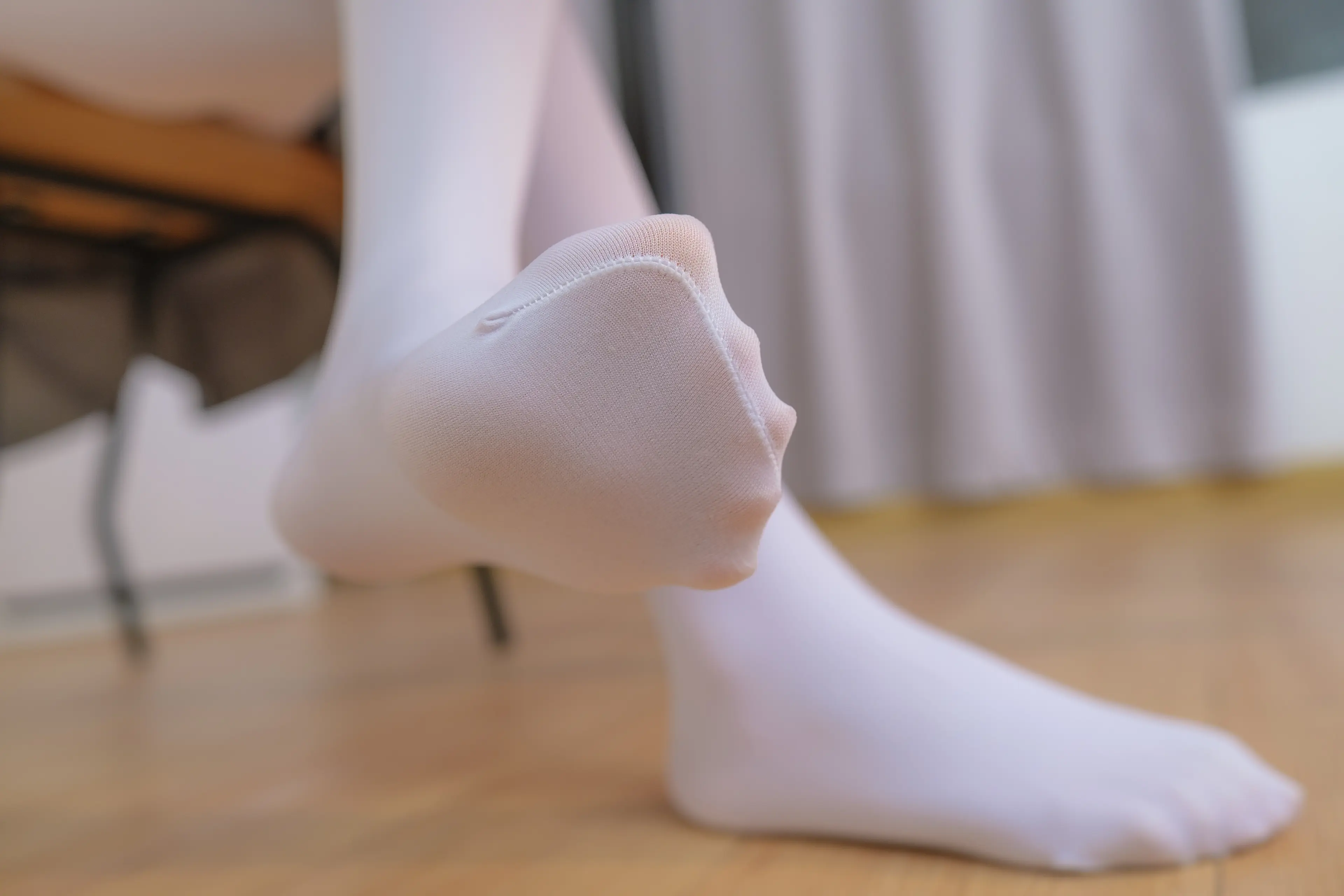 森萝财团 内部VIP系列 微风-01 [119P]