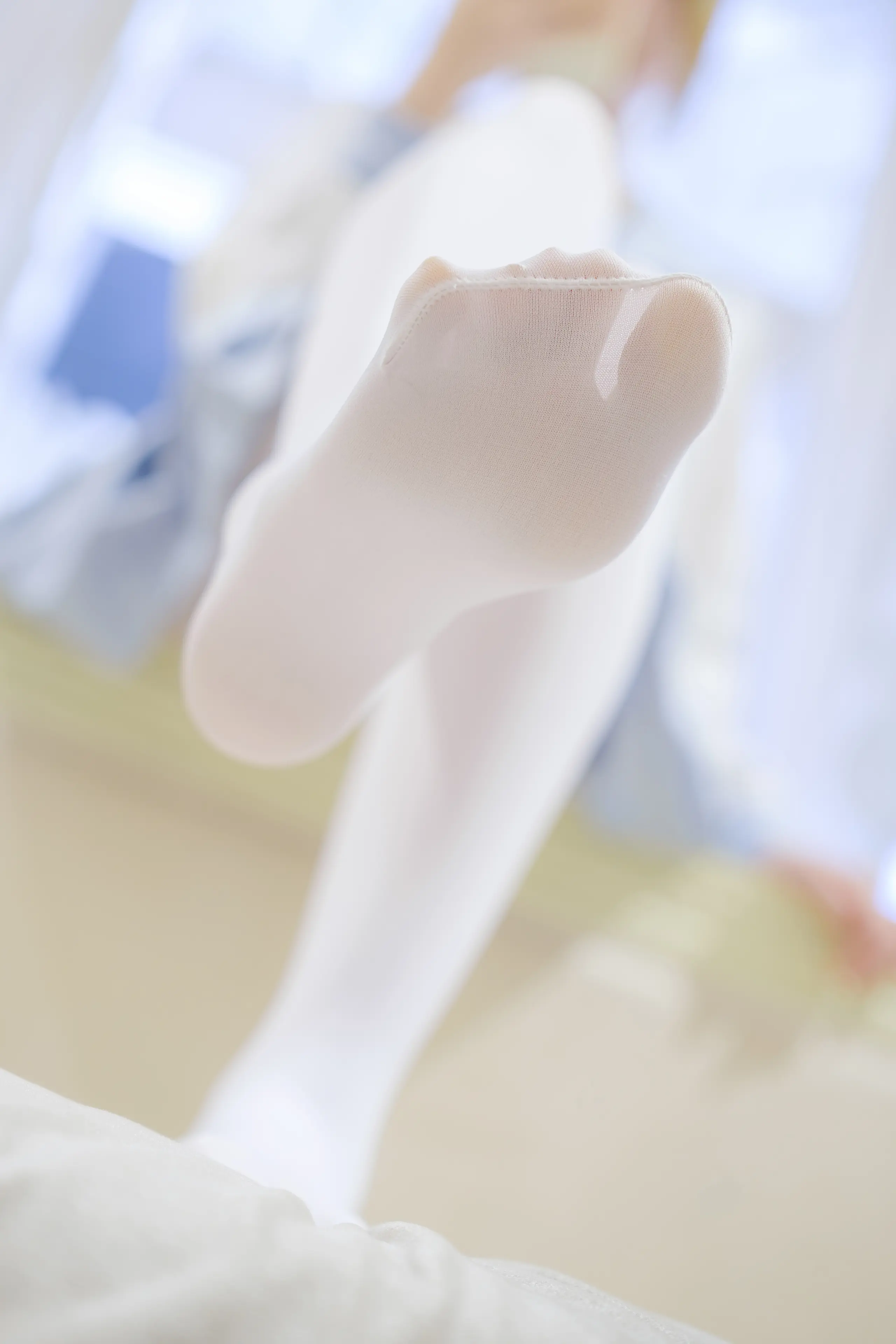 森萝财团 内部VIP系列 微风-04 [102P]