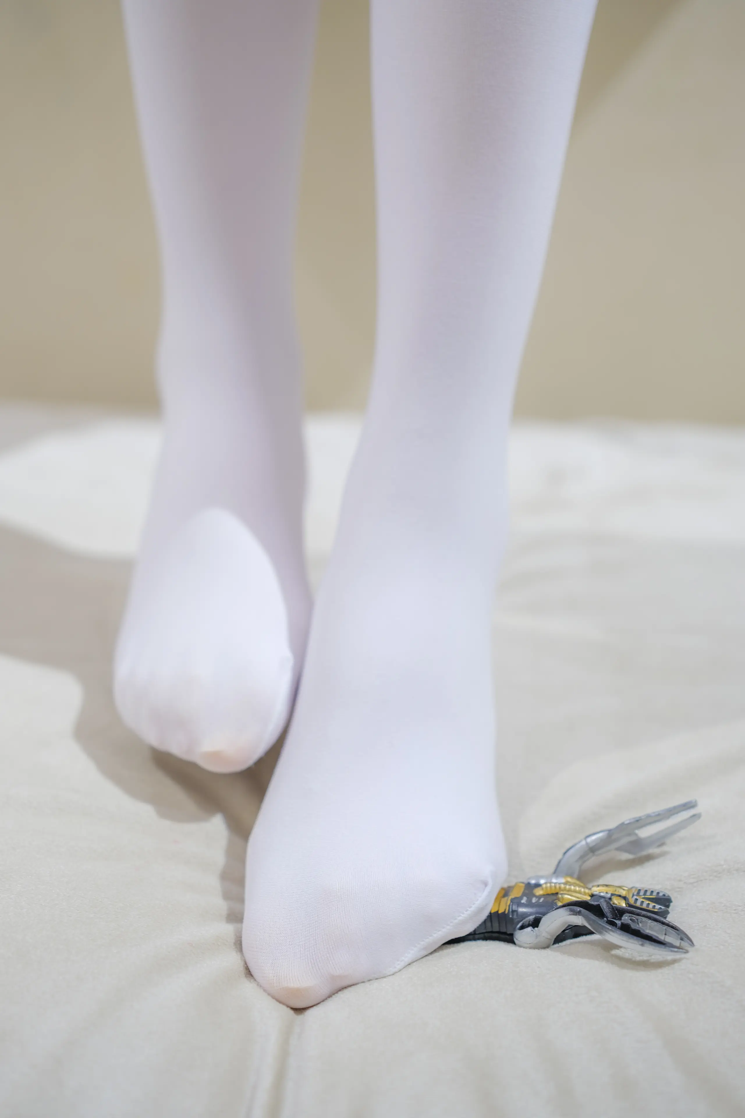 森萝财团 内部VIP系列 微风-04 [102P]