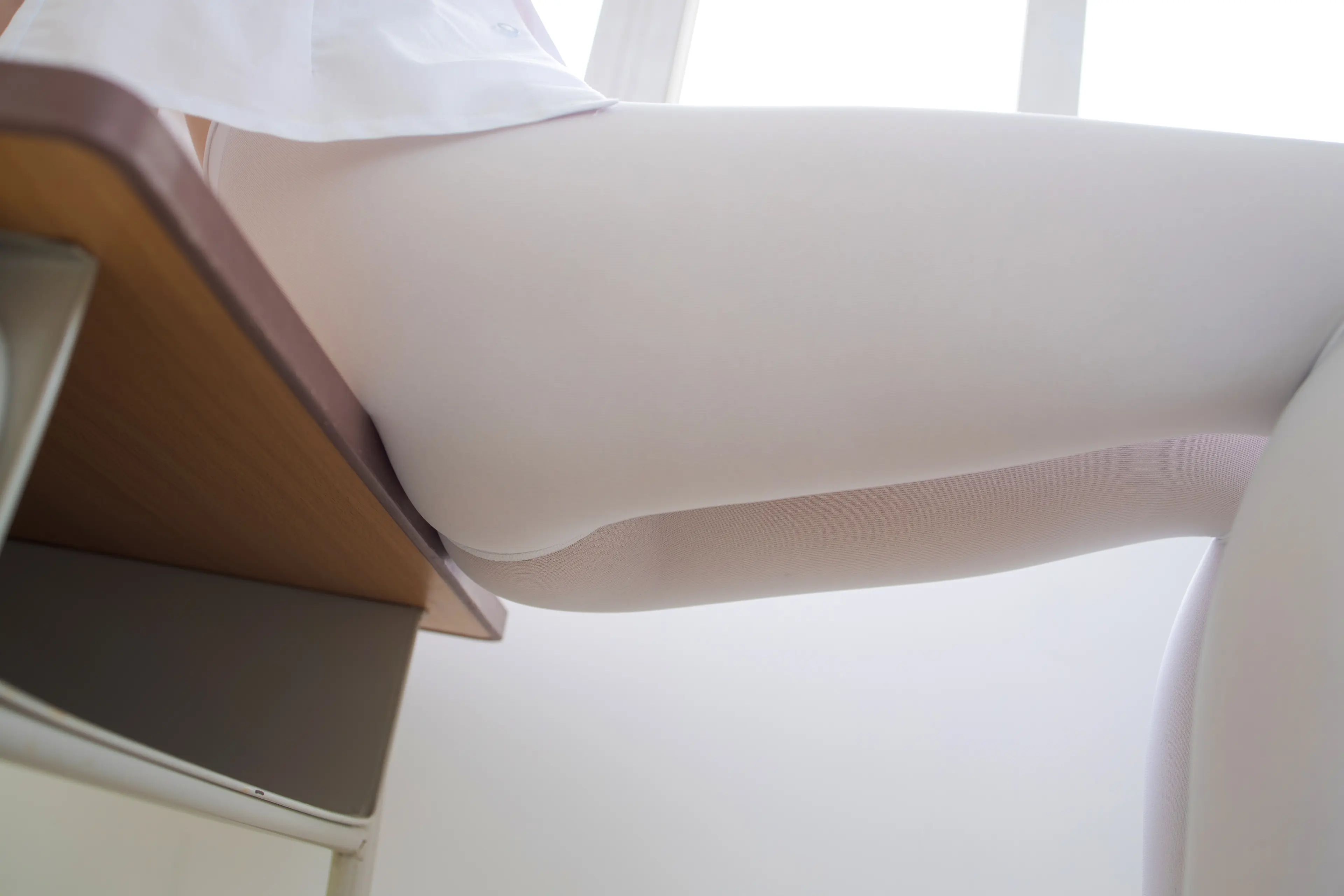 森萝财团 内部VIP系列 真空白丝 [150P]