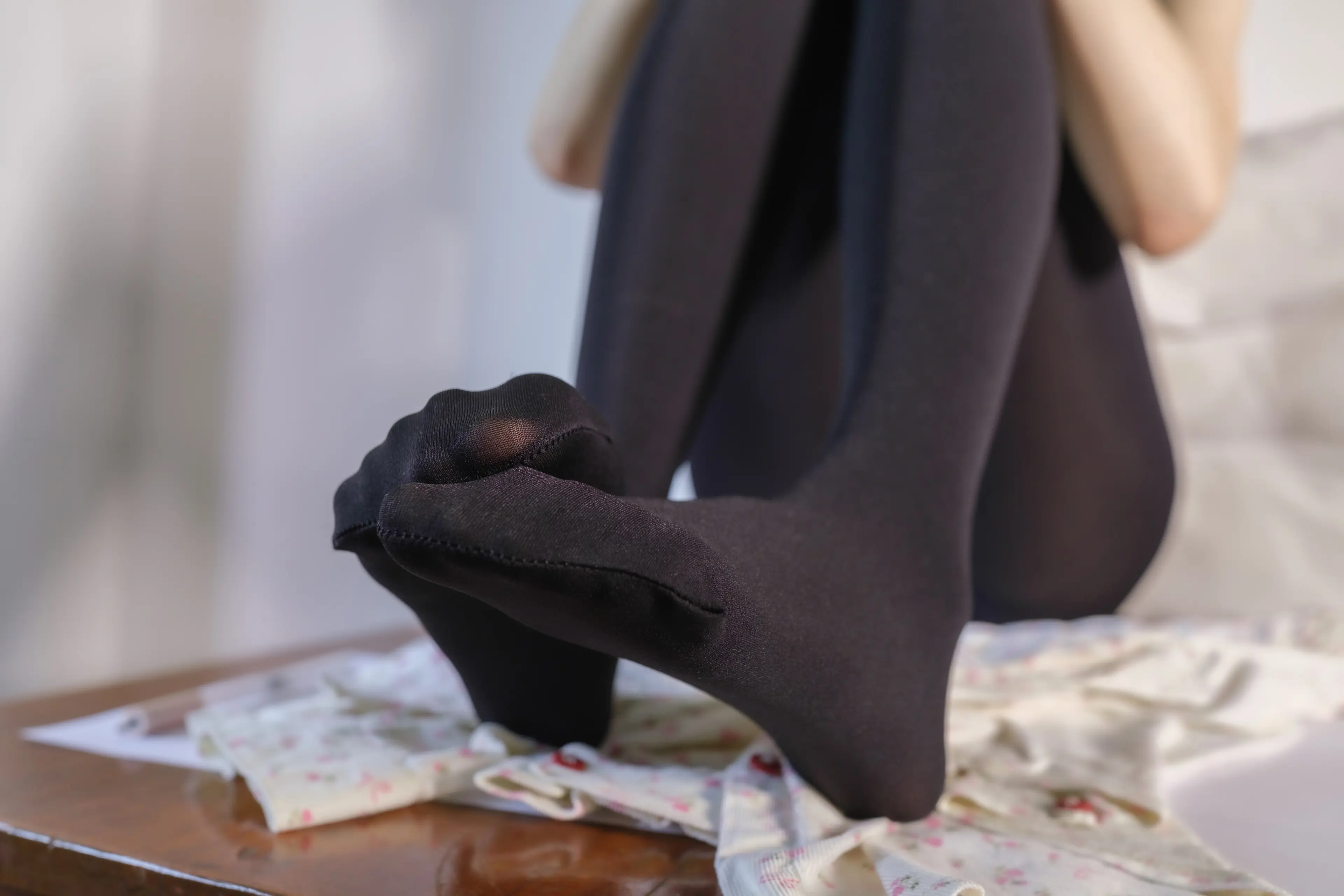 森萝财团 内部VIP系列 雏菊-02 黑丝 [112P]