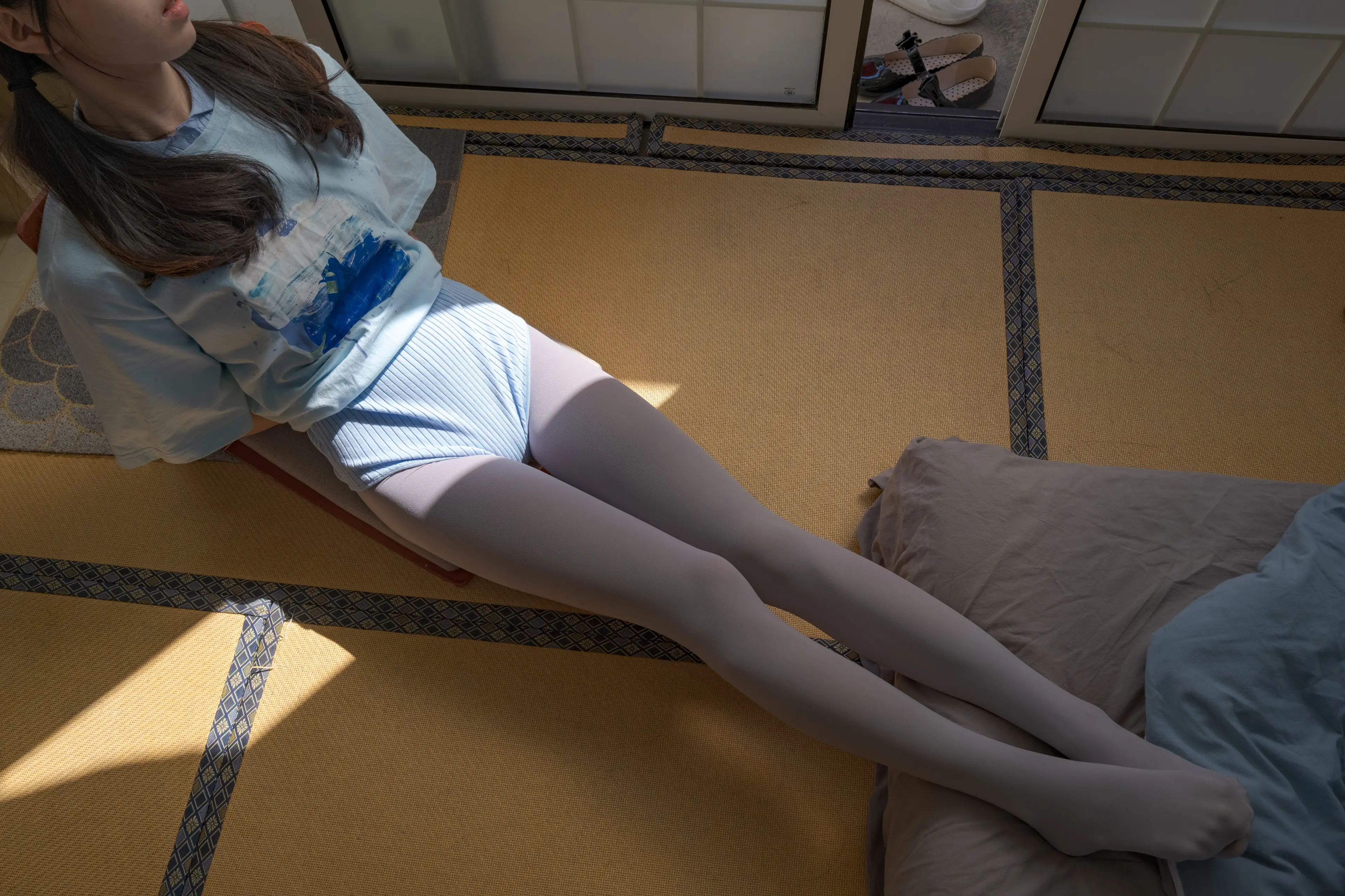 森萝财团 内部VIP系列 雏菊-04 灰丝死库水毛衣 [164P]