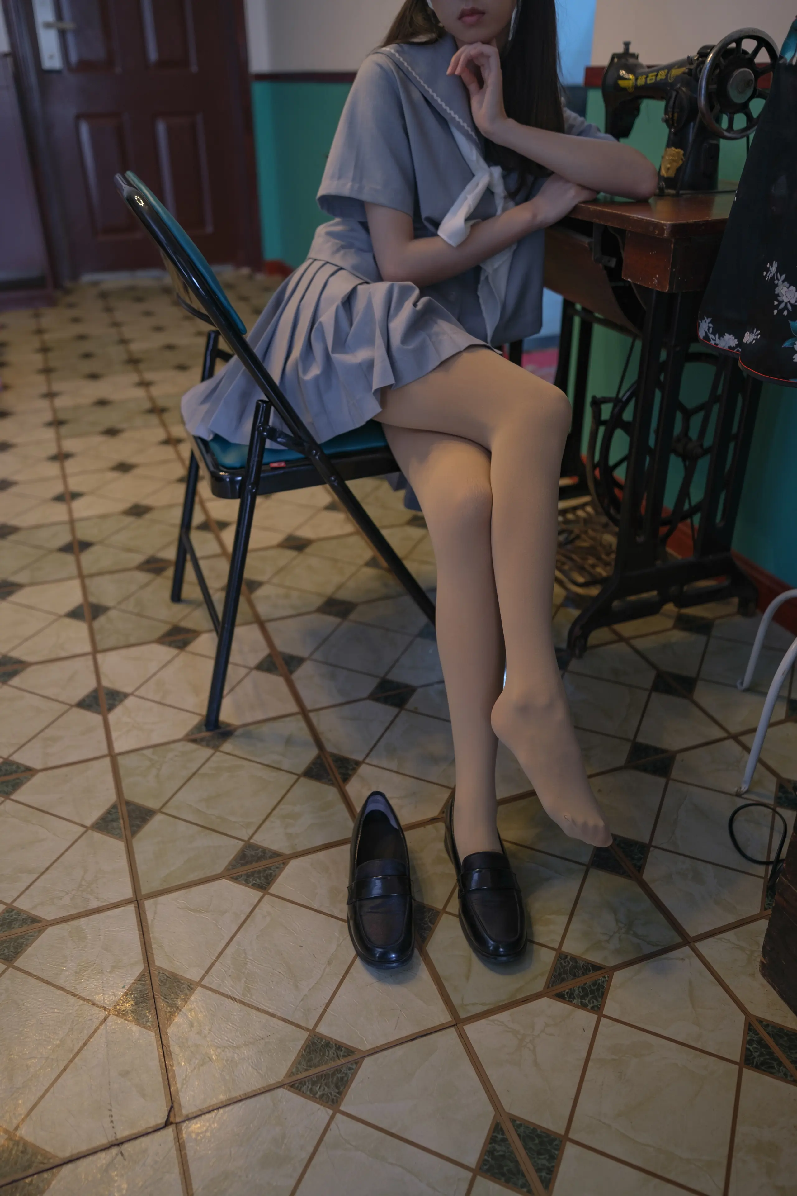 森萝财团 内部VIP系列 雏菊-05 小七 [109P]