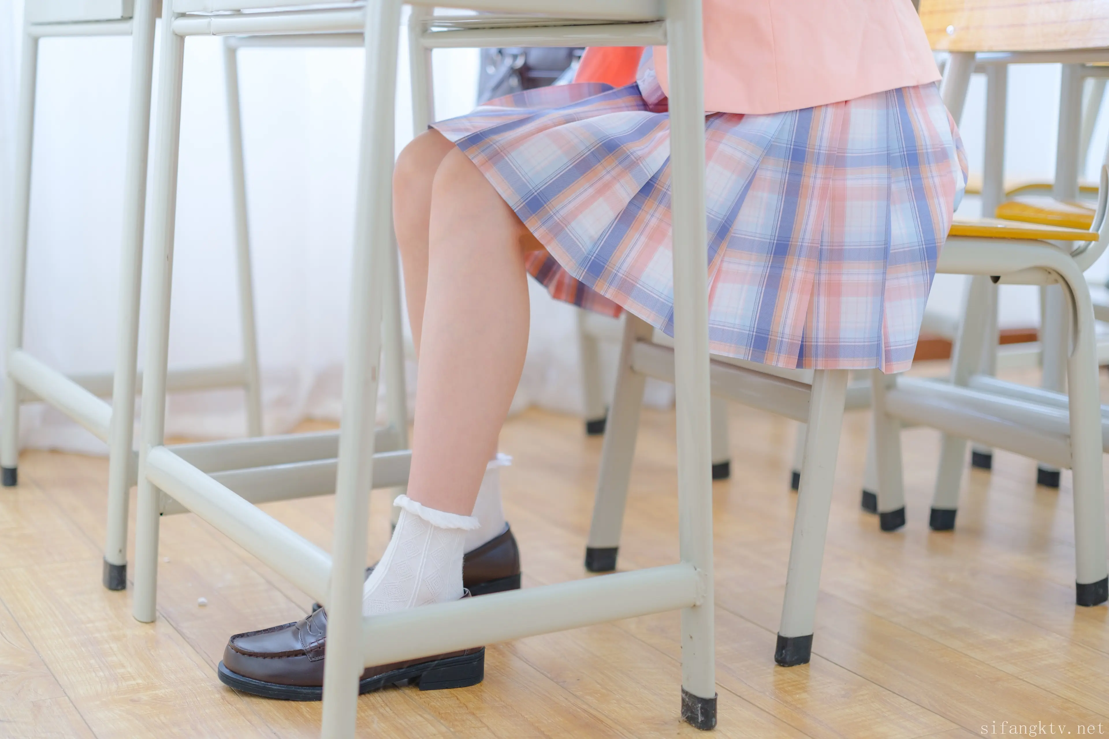 森萝财团 小七 JK [137P]