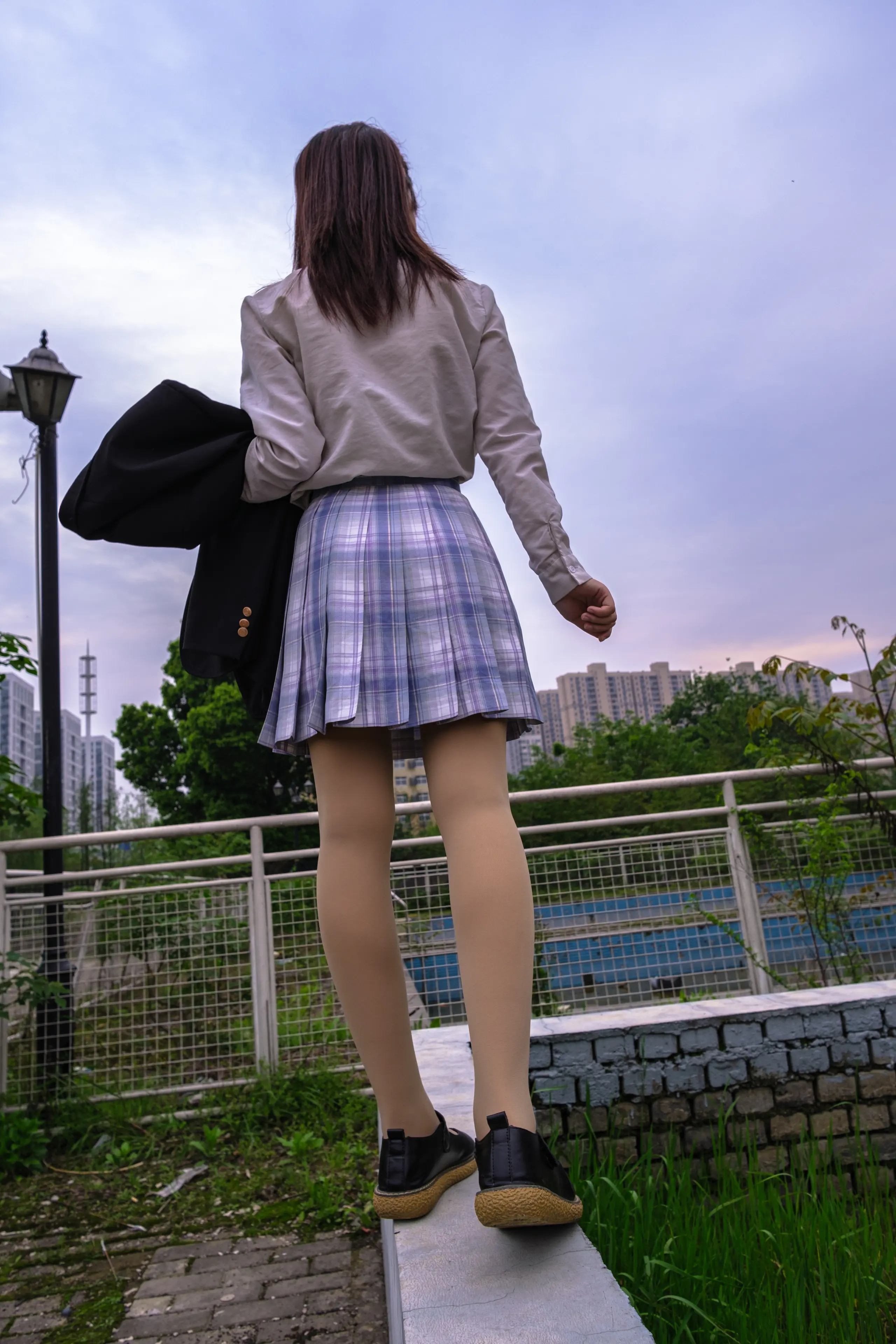 森萝财团 月下 01 [76P]