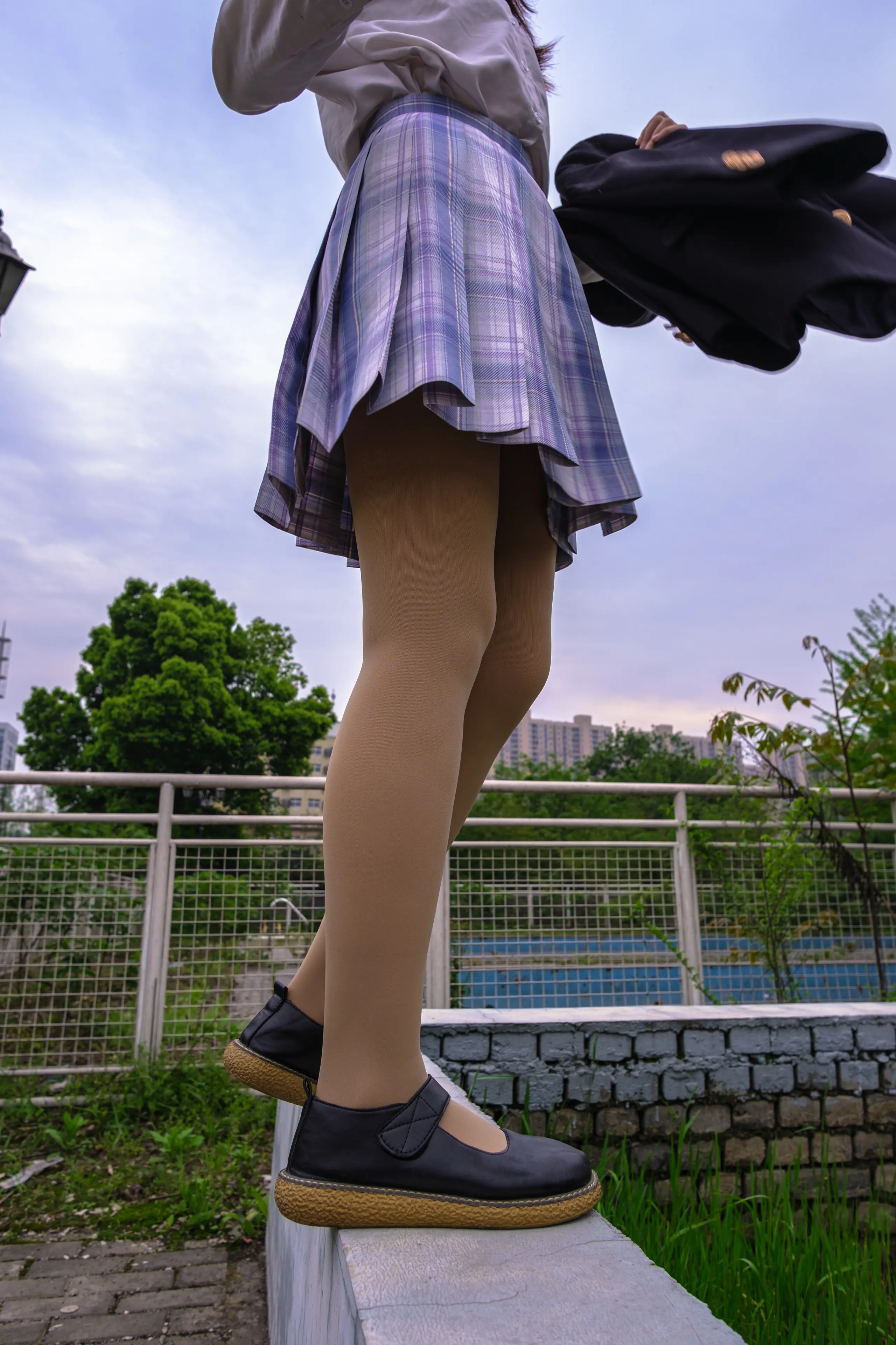 森萝财团 月下 01 [76P]