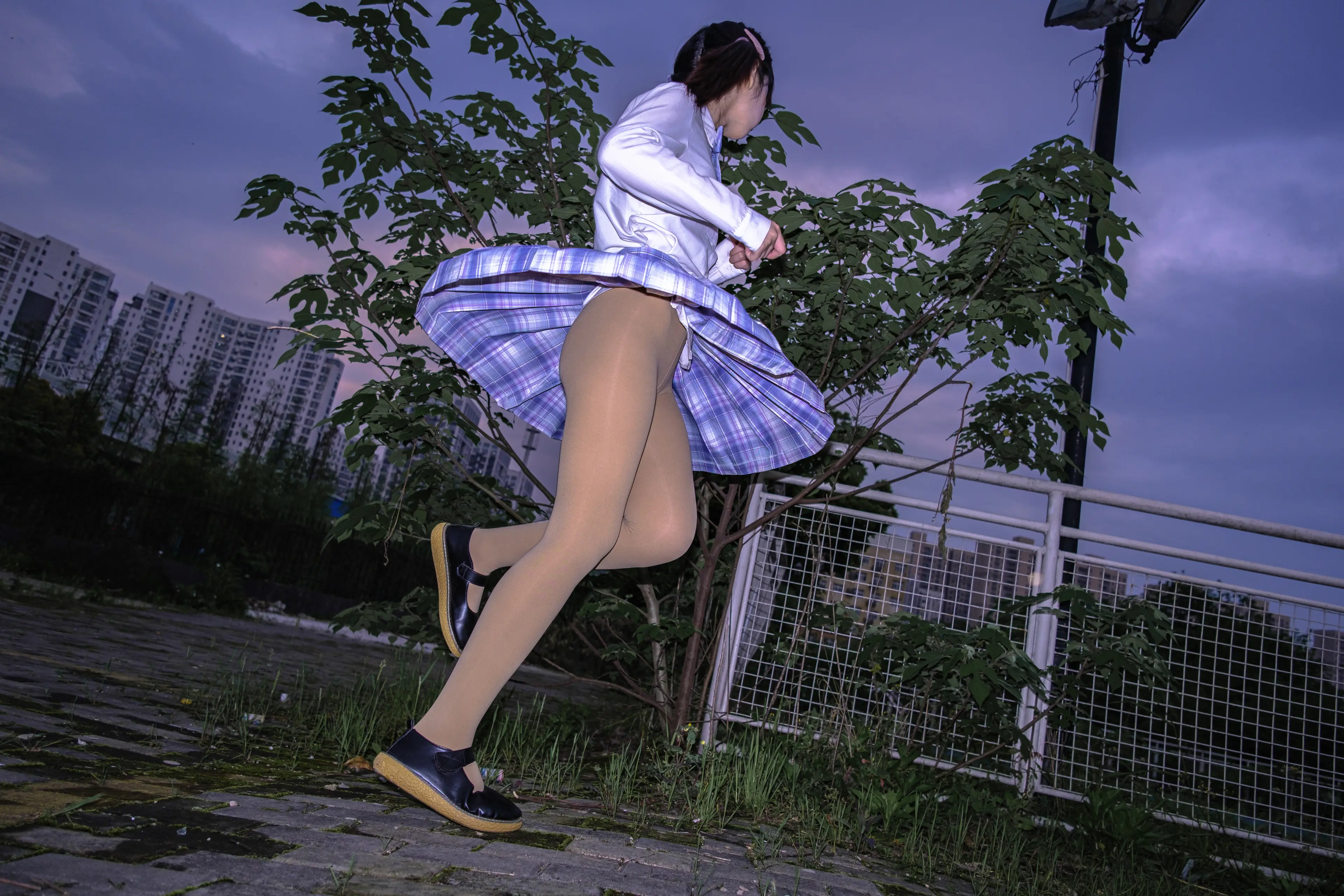 森萝财团 月下 01 [76P]