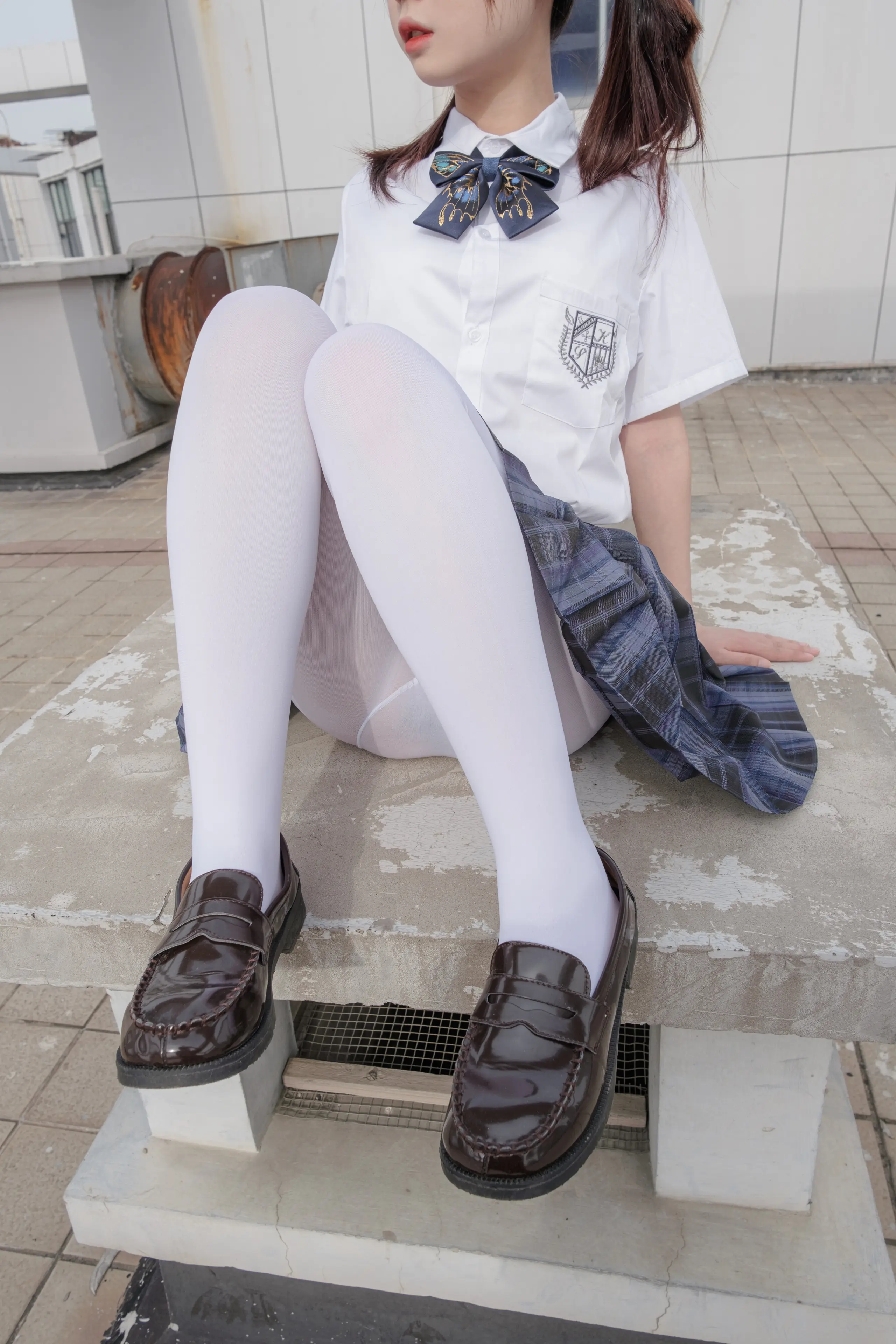 森萝财团 月下 02 [102P]