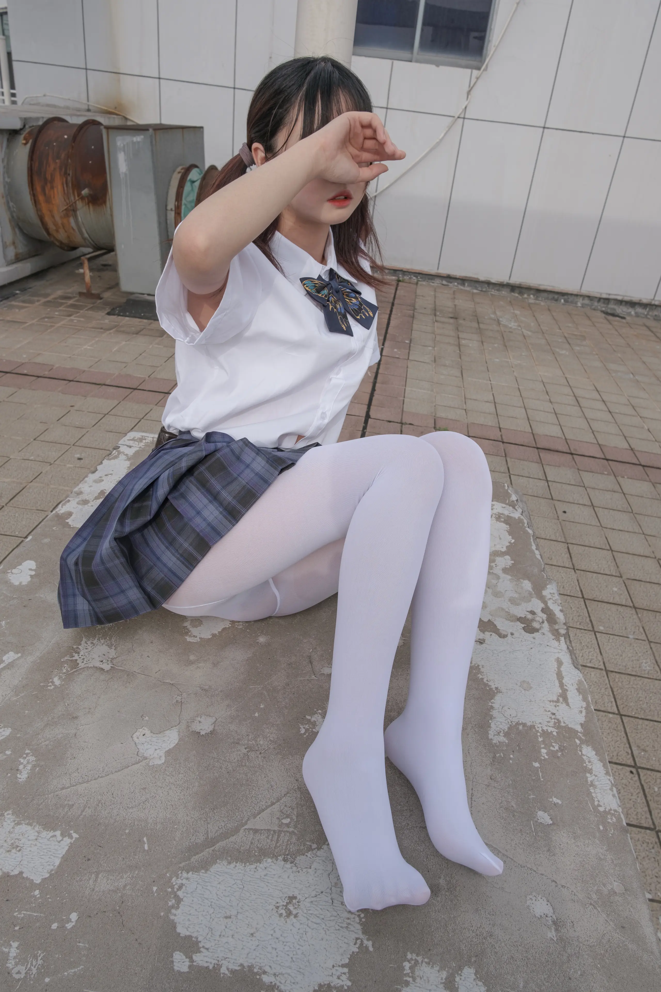 森萝财团 月下 02 [102P]