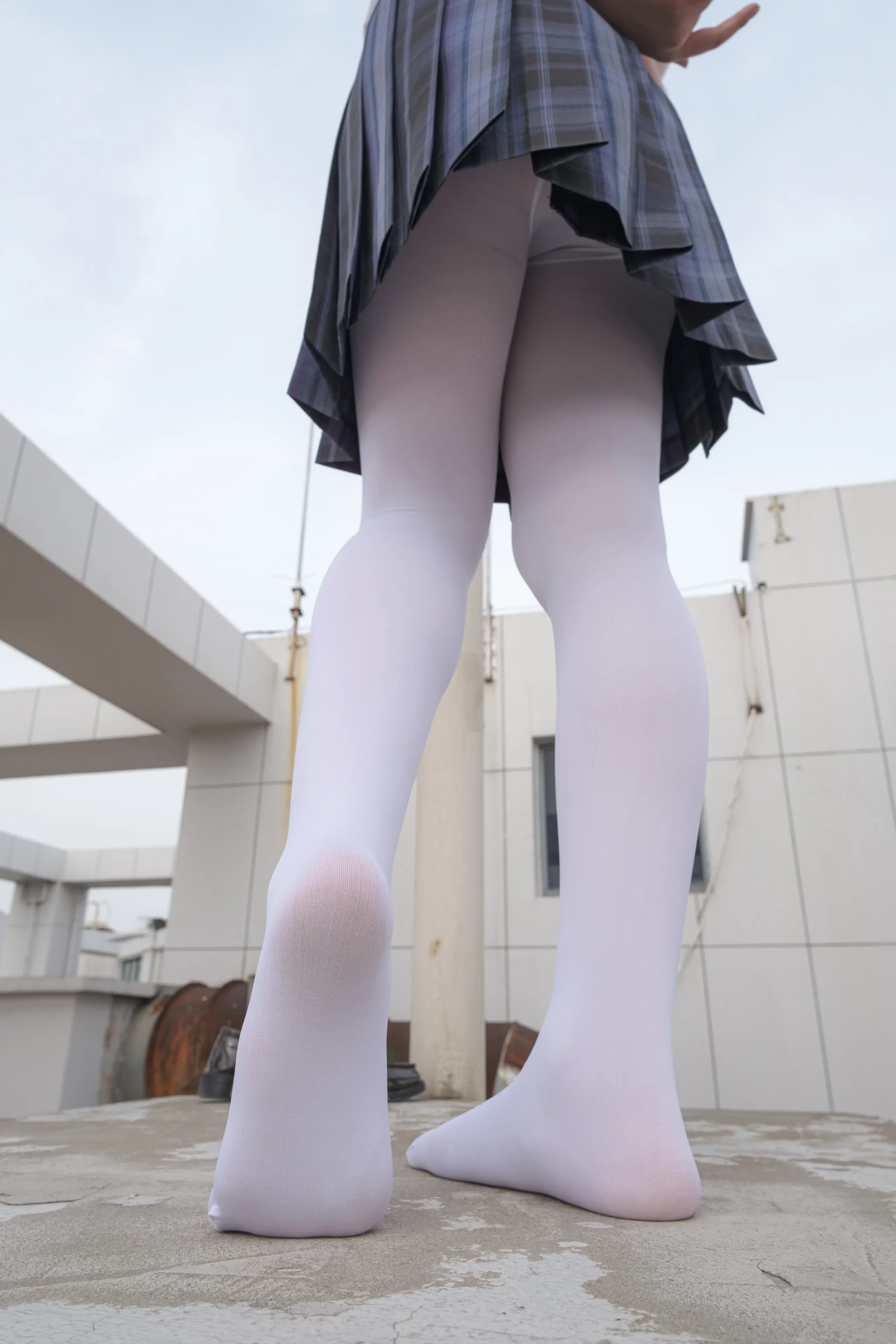 森萝财团 月下 02 [102P]