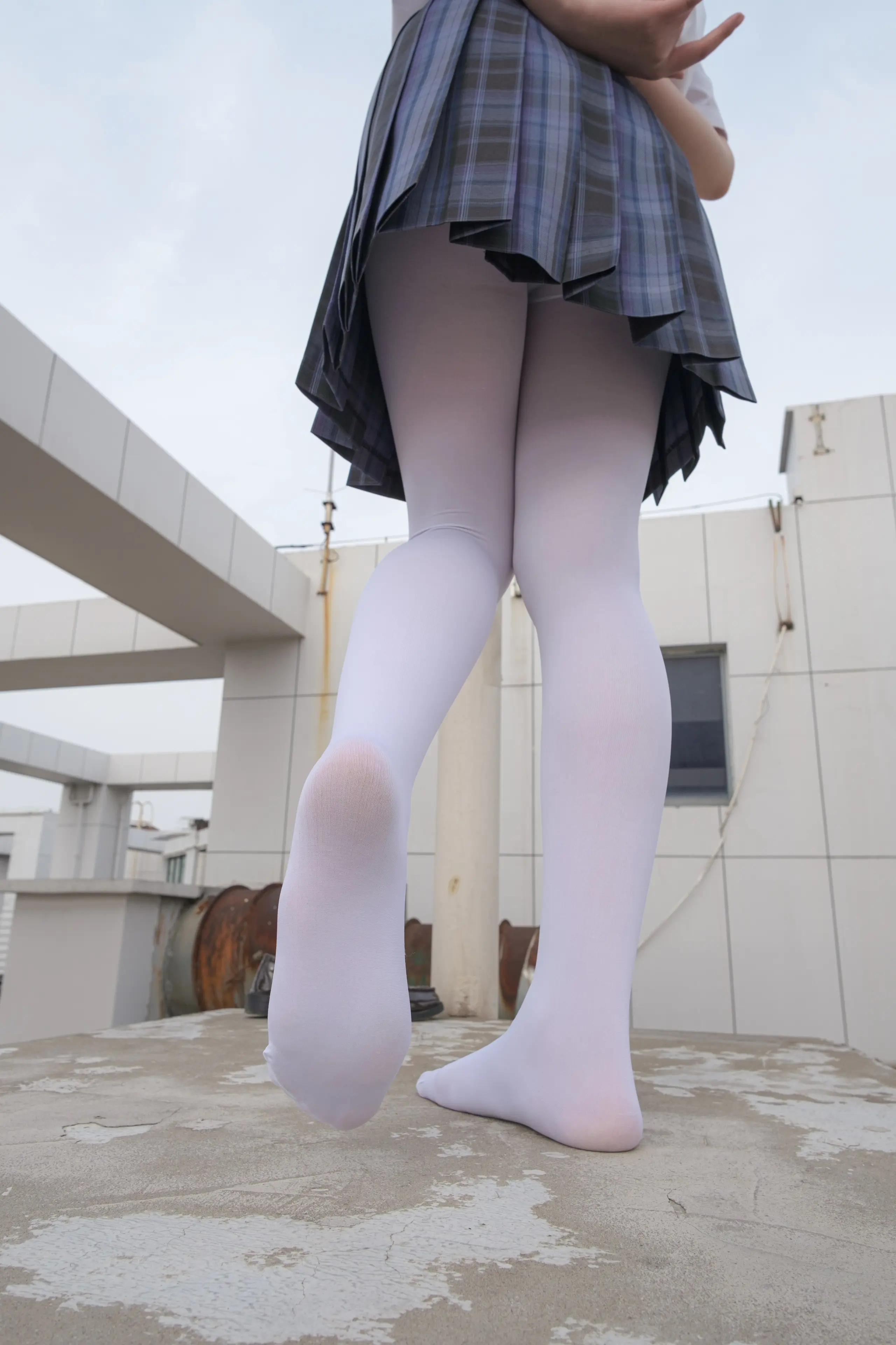 森萝财团 月下 02 [102P]