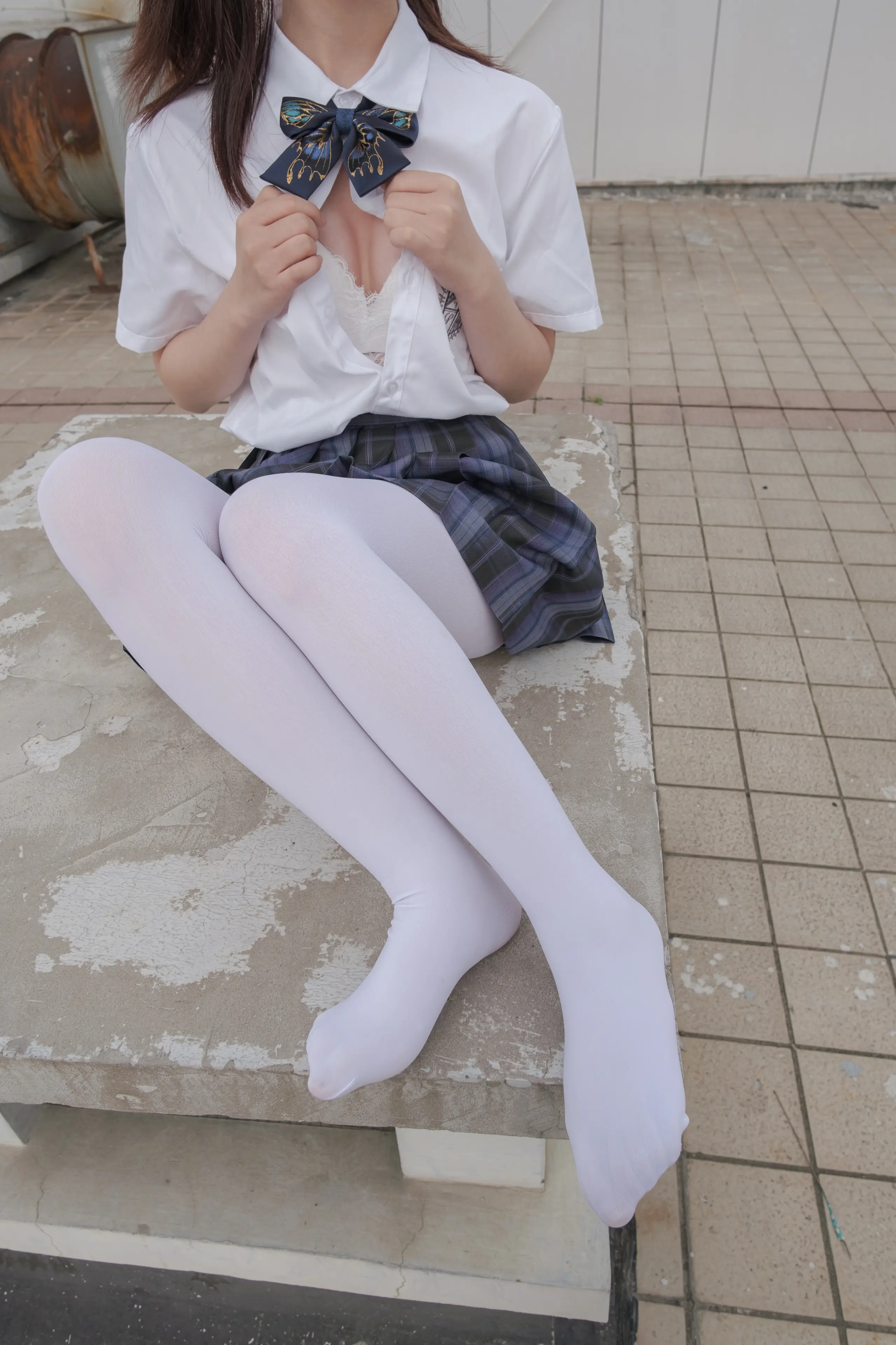 森萝财团 月下 02 [102P]