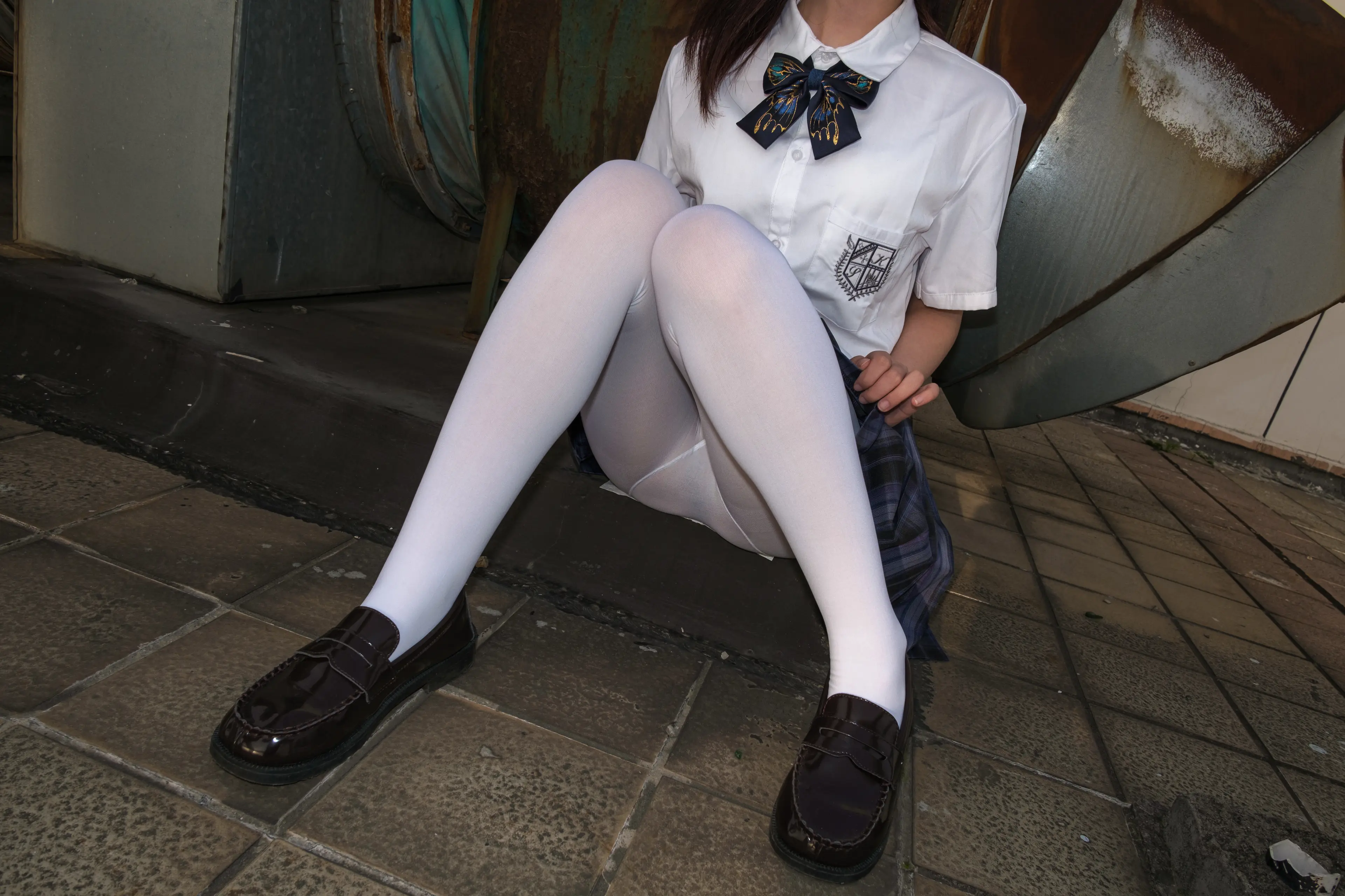 森萝财团 月下 02 [102P]