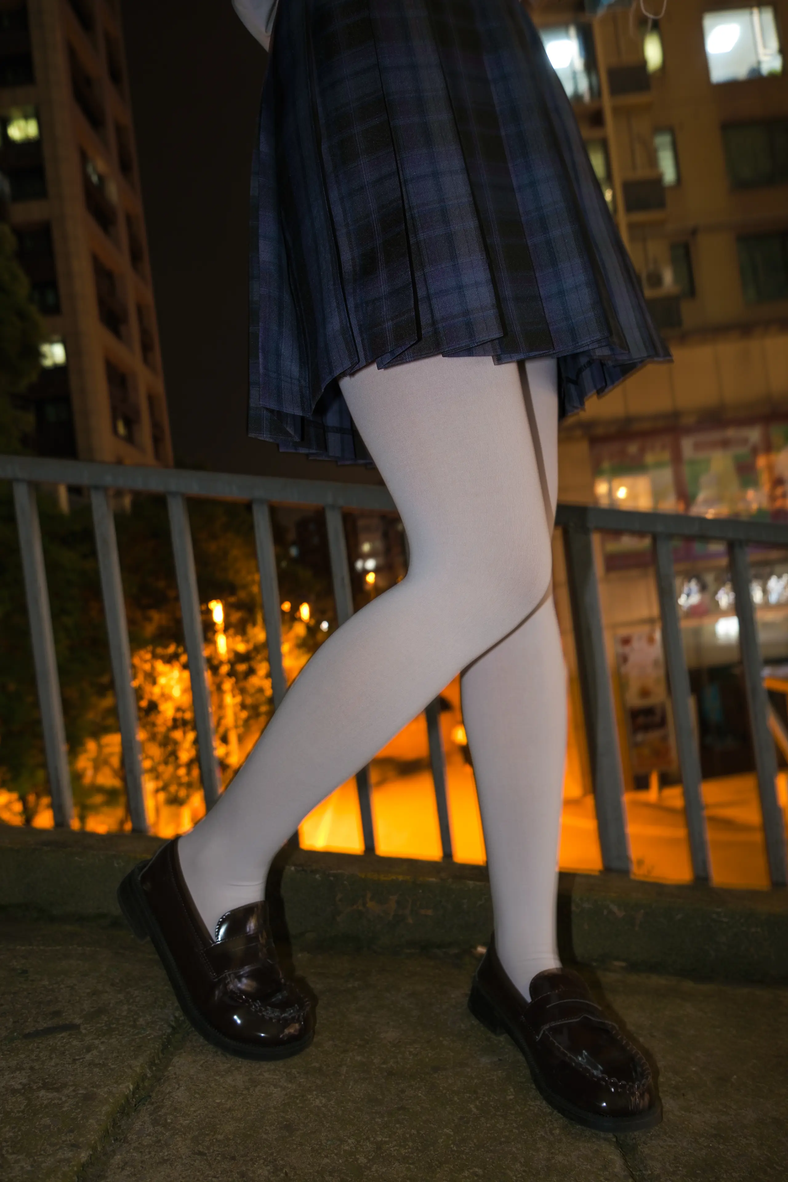 森萝财团 月下 02 [102P]