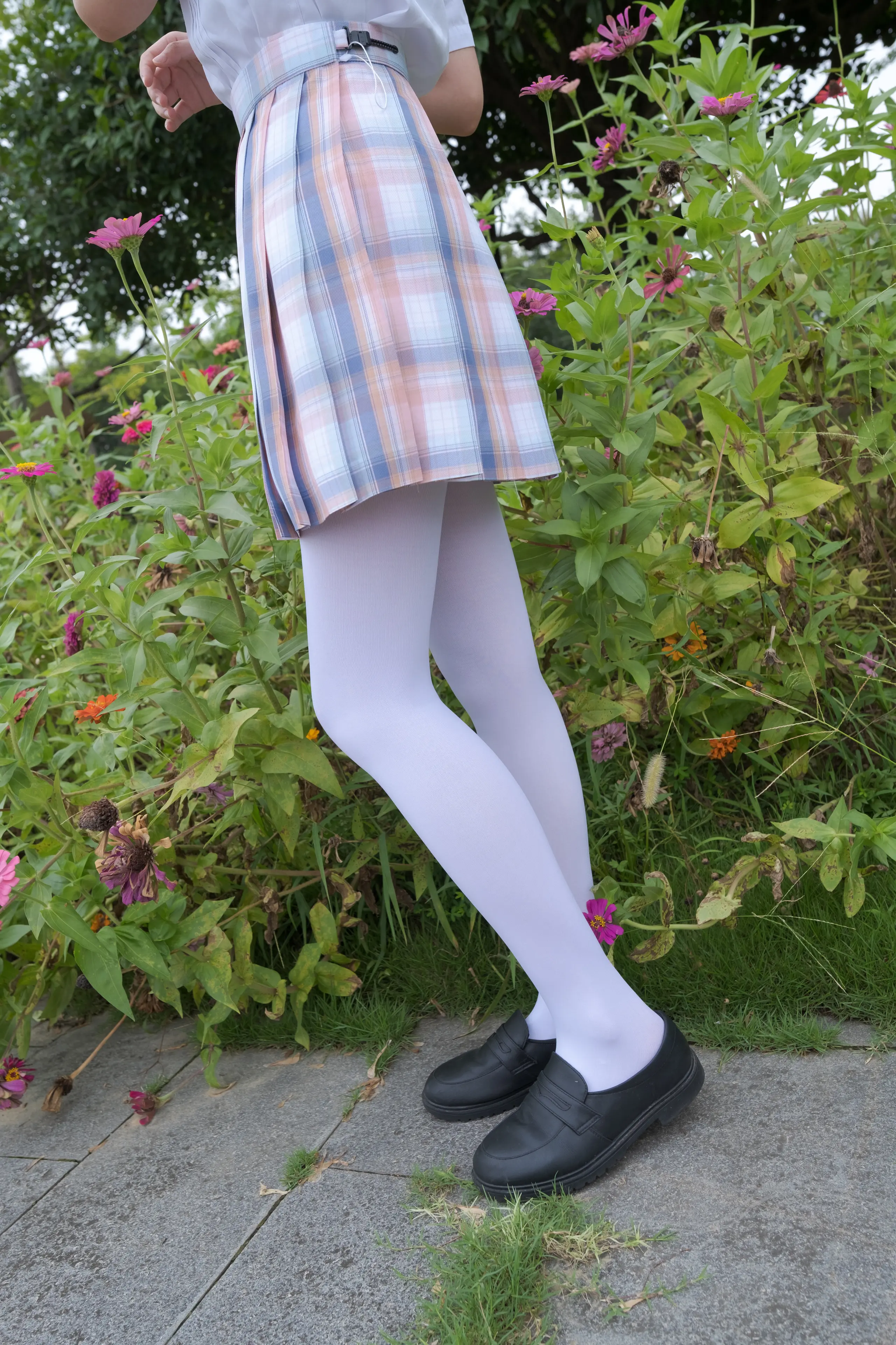 森萝财团 有料 公园白 [139P]